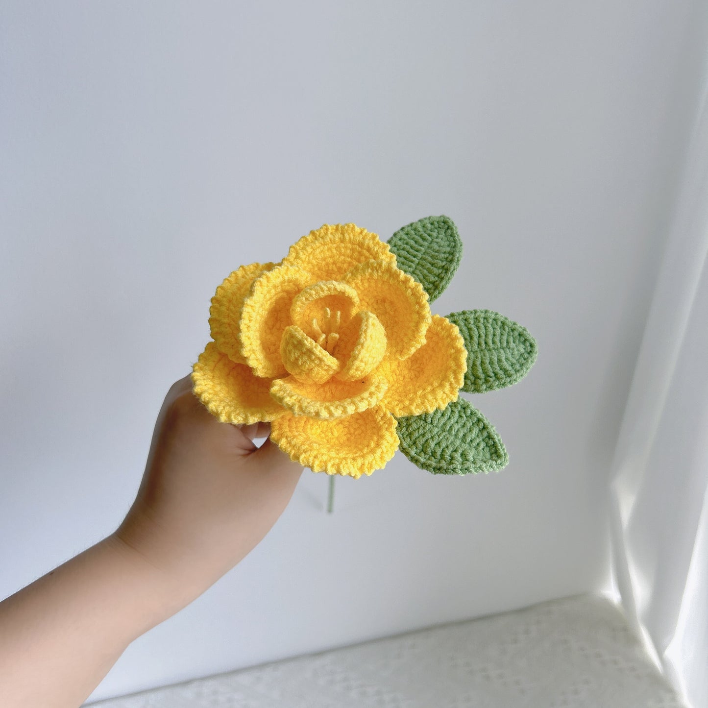 handmade cross-border crocheted French roses