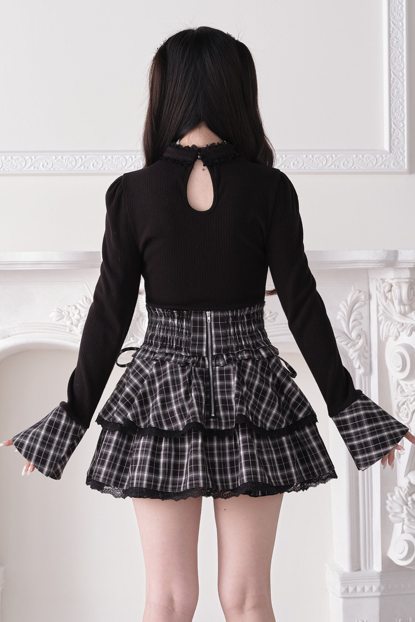 Large Bow Choker Knit Top