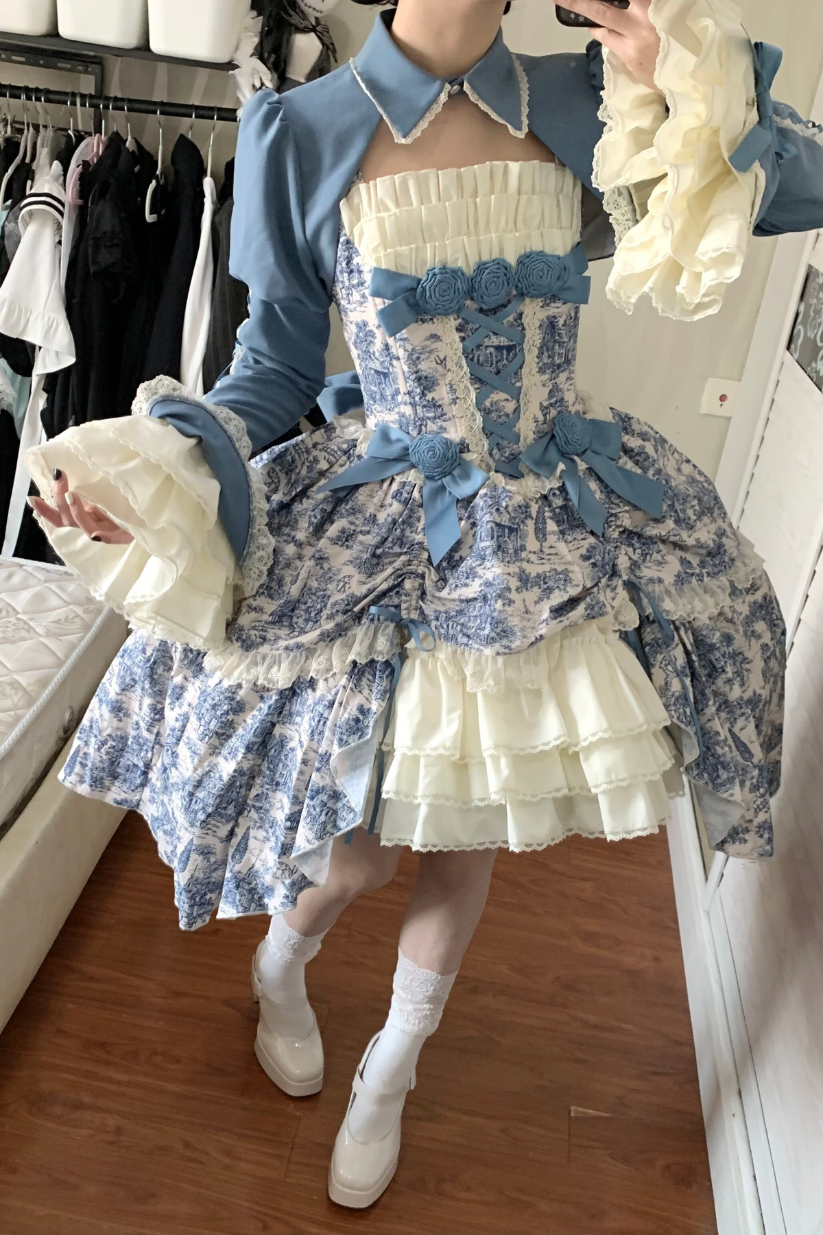 [Pre-order] Elegant Asian Lolita Jumper Skirt + Top + Flat Cap