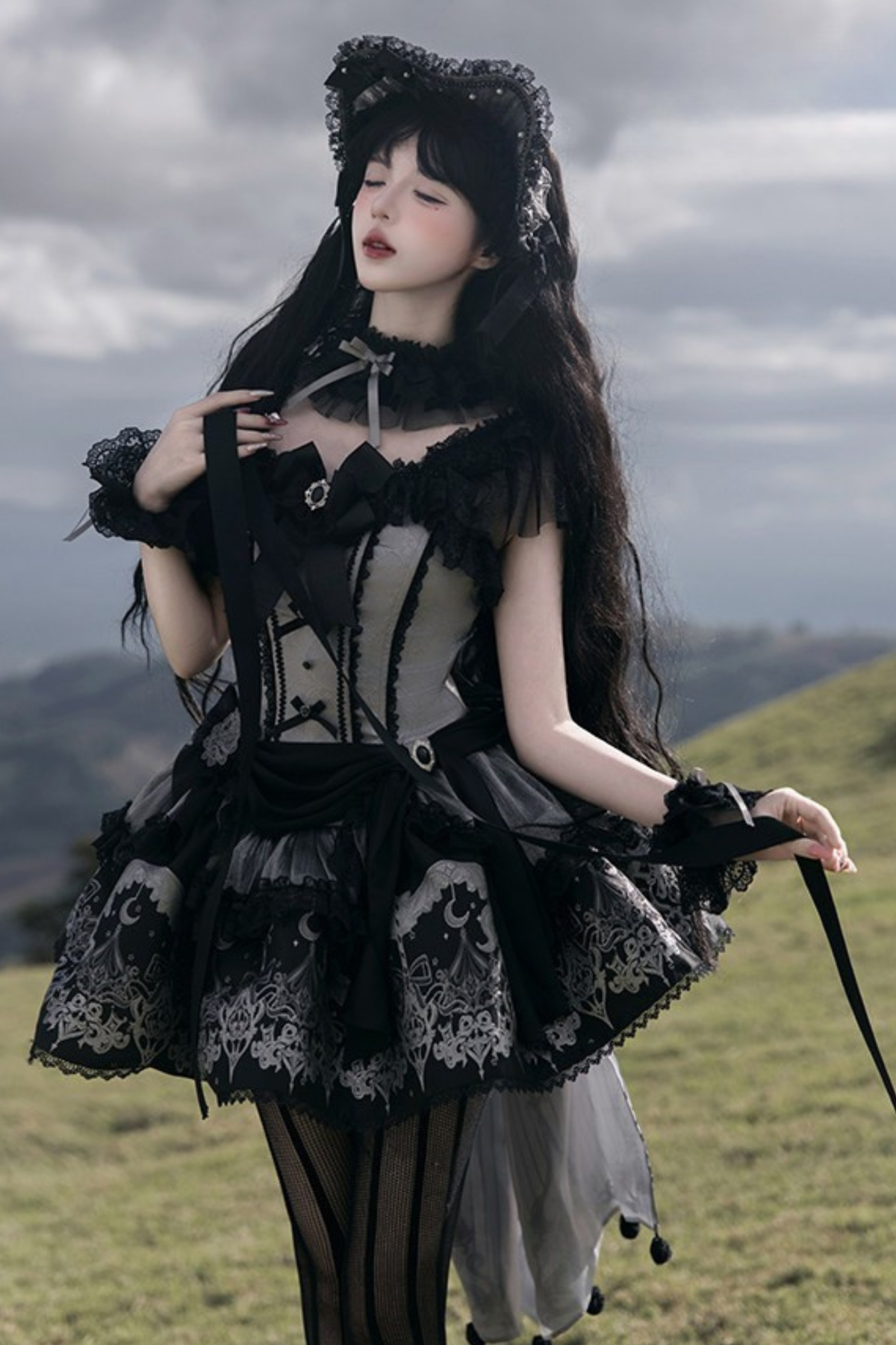 【Reservation Deadline February 28】Dark Silver Lace Lolita Dress + BNT + Neck Accessories