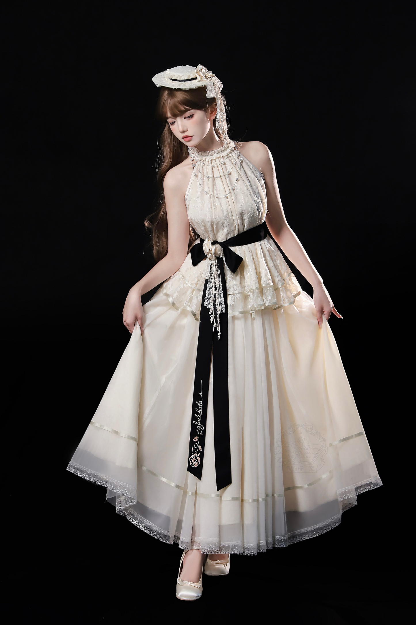 [Pre-order] Retro Elegant Inner + Top + Skirt + Accessories