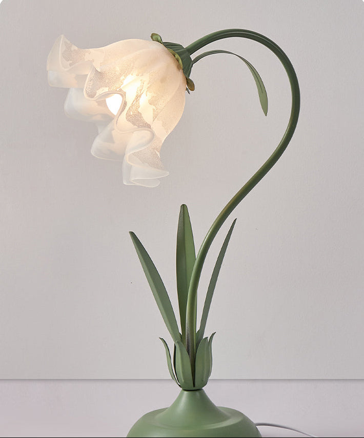 Bedroom flower led table lamp