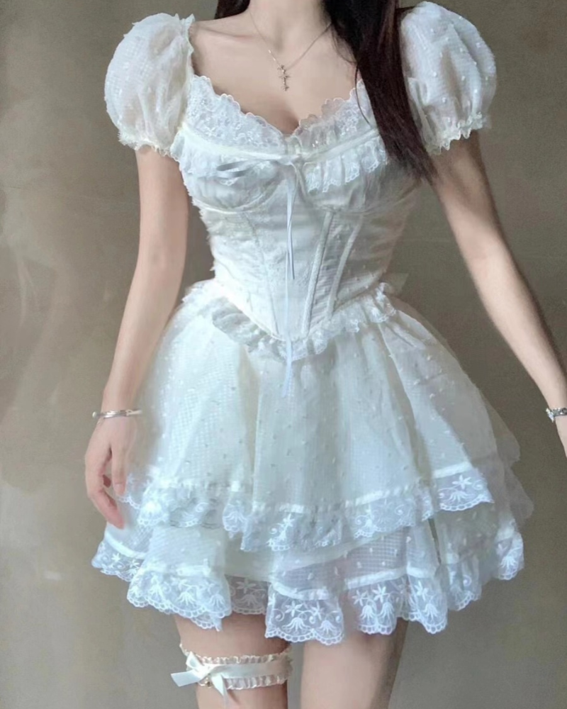 Forest Lace Puff-sleeved White Corset Dress