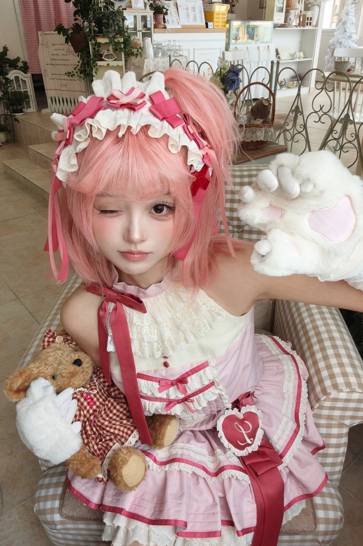 Scarlet Heartbeat Sleeveless Dress + Sleeves + Headband + Leg Warmers