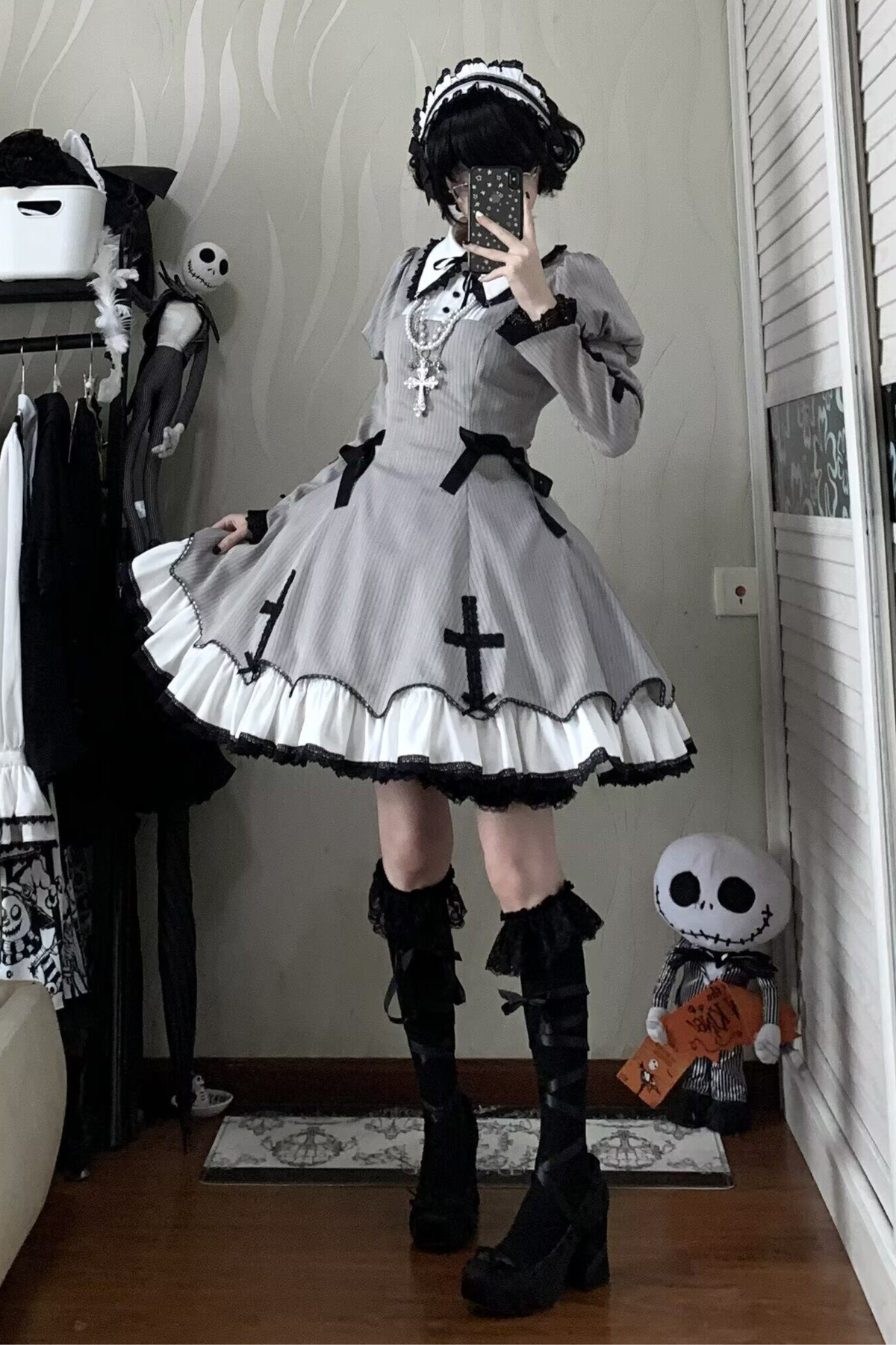 [Reservation deadline February 26th] Retro Gothic Lolita Dress + Hairband