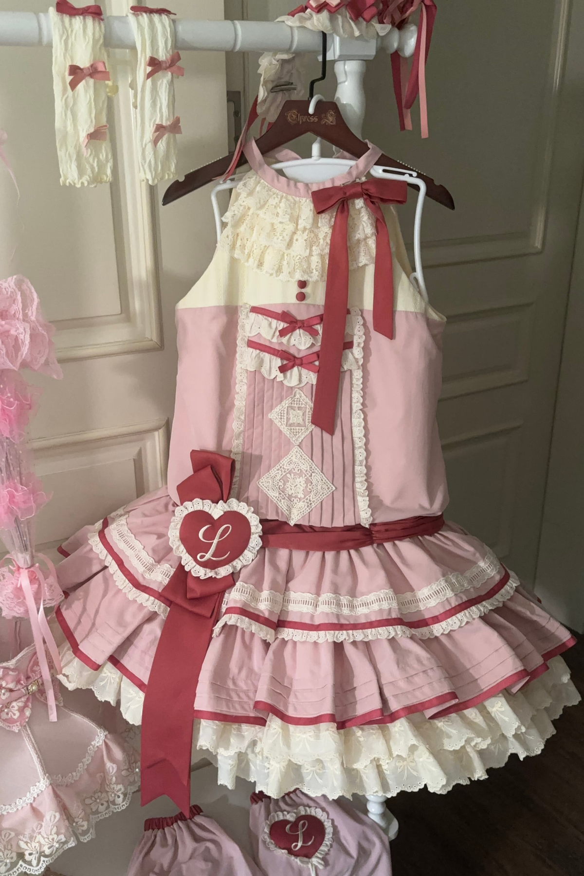 Scarlet Heartbeat Sleeveless Dress + Sleeves + Headband + Leg Warmers