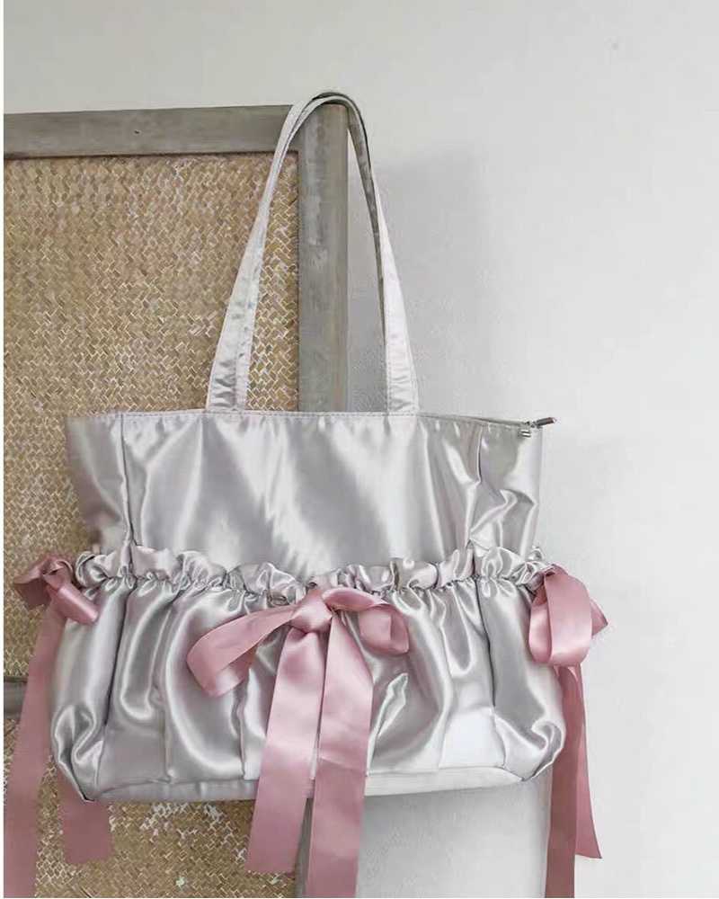 Satin Ballet Tote bag