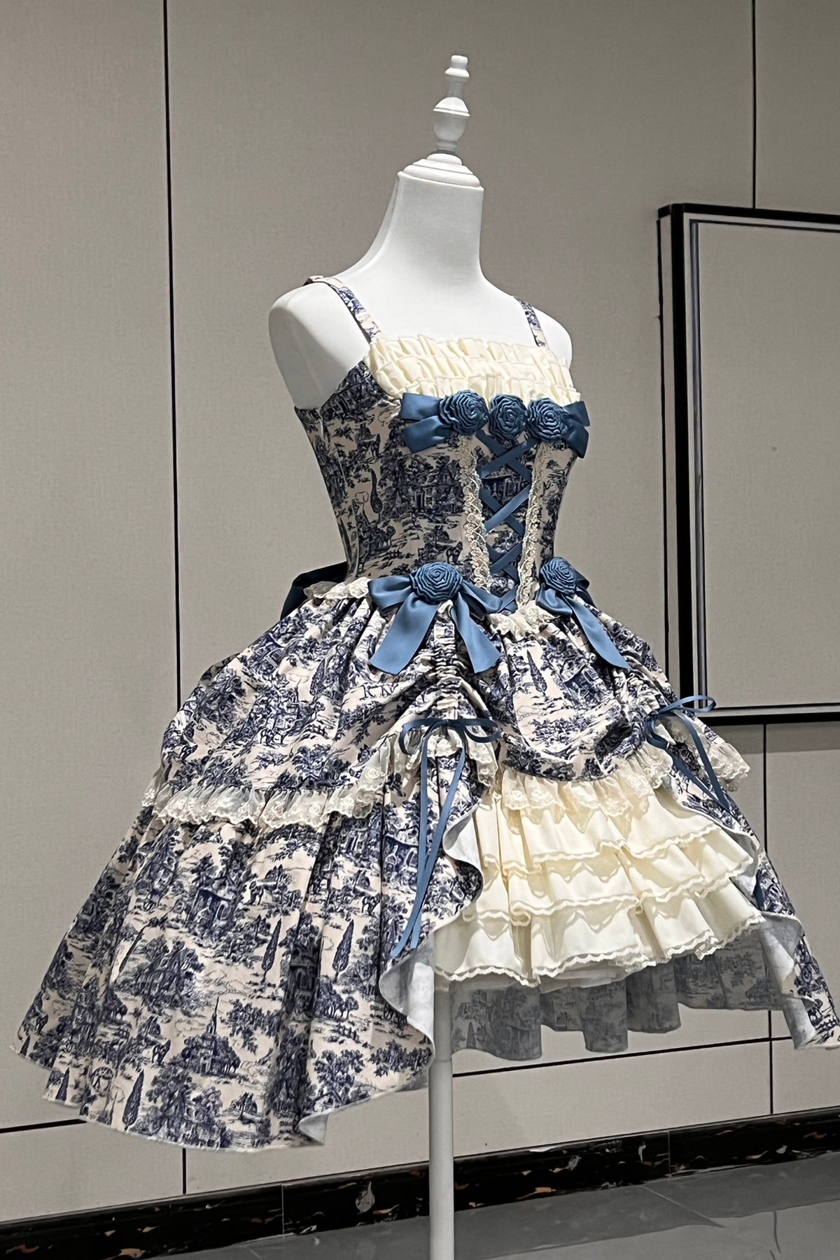 [Pre-order] Elegant Asian Lolita Jumper Skirt + Top + Flat Cap