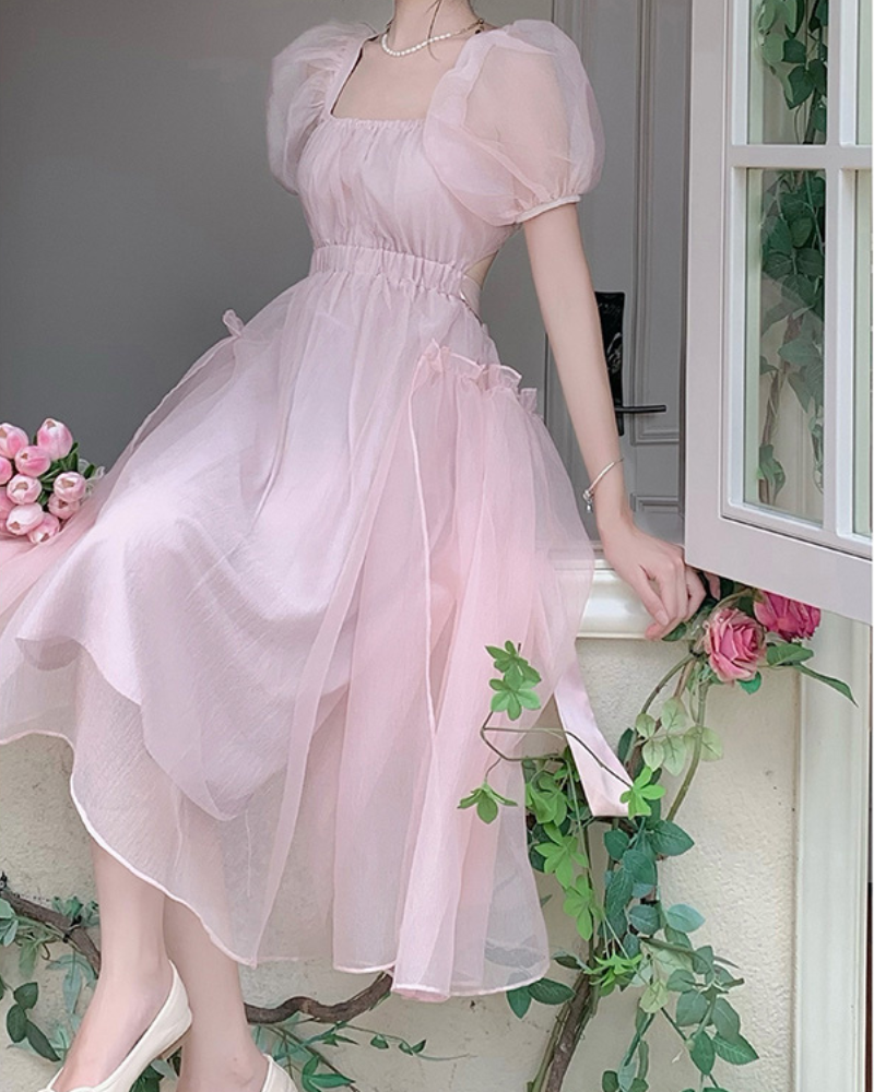 French Hepburn Fragrant Maxi Coquette Dress