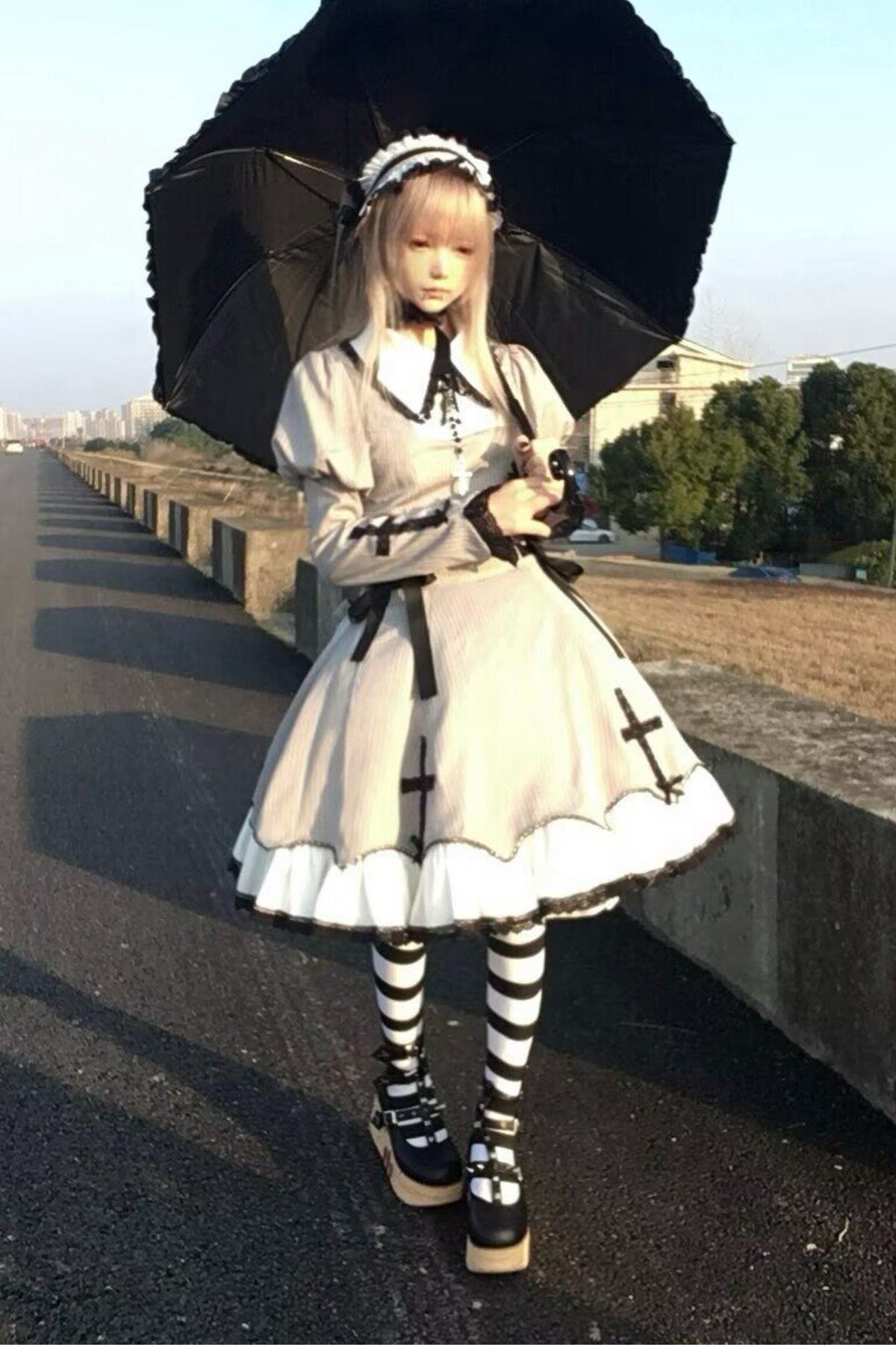 [Reservation deadline February 26th] Retro Gothic Lolita Dress + Hairband