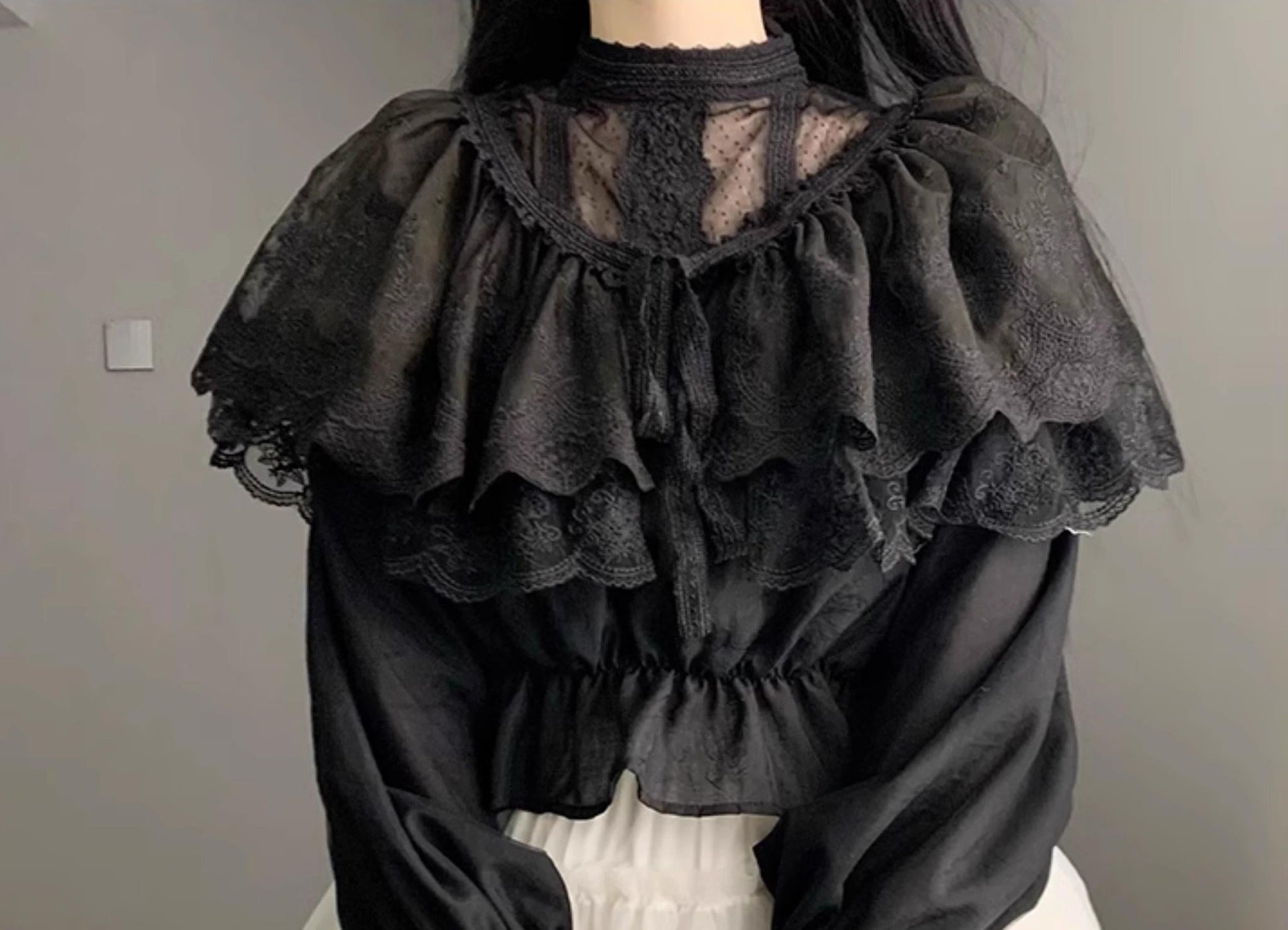 Classic Lolita Shawl 3-Color Versatile Spring Innerwear