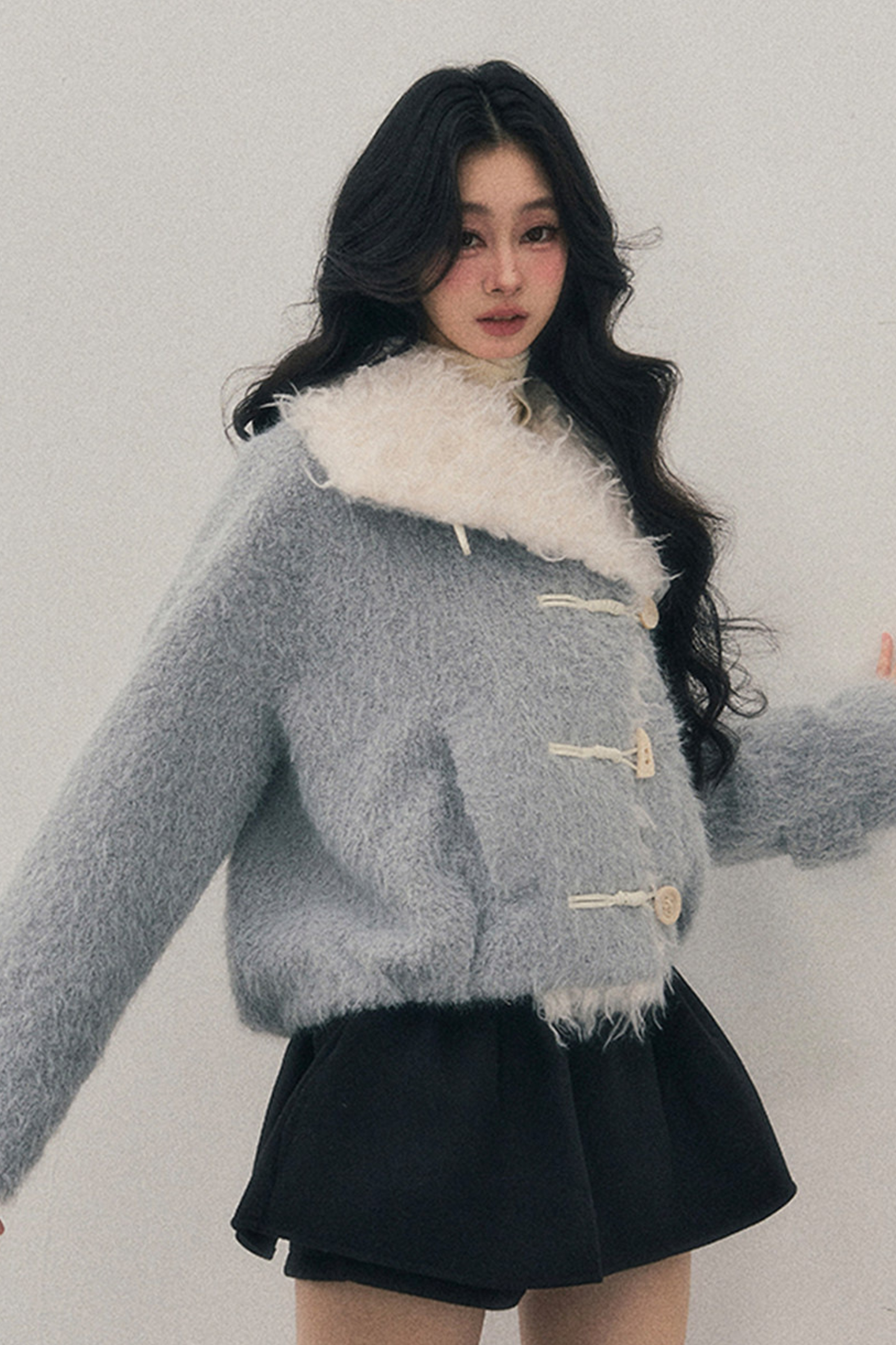 Horn Button Fur Sweet Coat