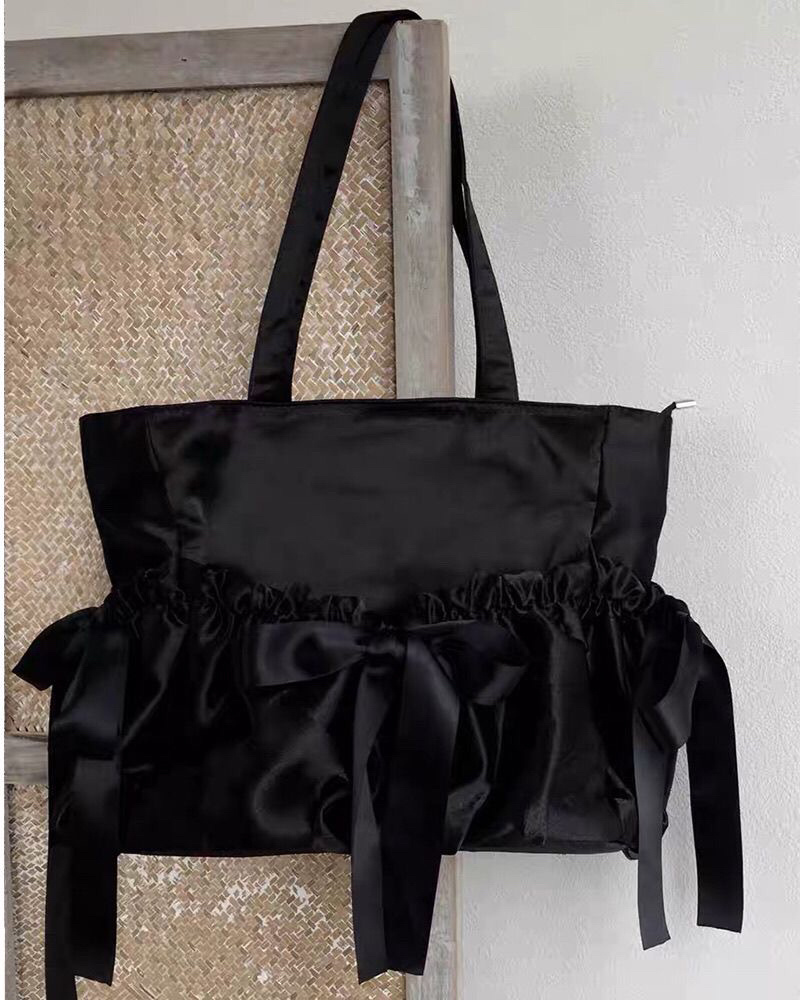 Satin Ballet Tote bag