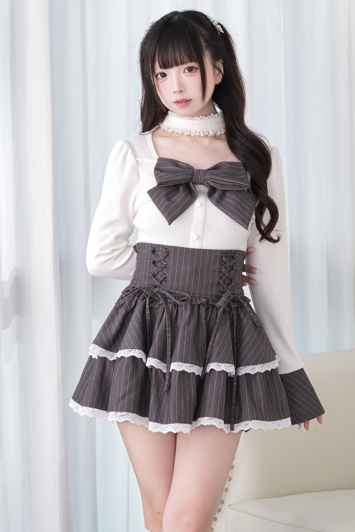 Large Bow Choker Knit Top
