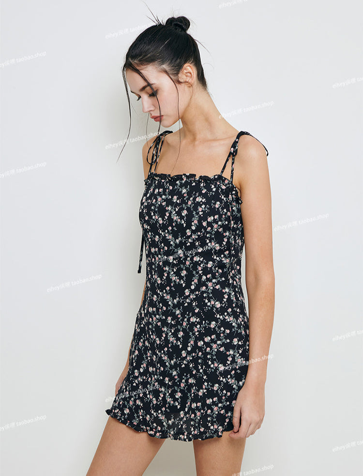 French Sweet Floral Suspender Dress