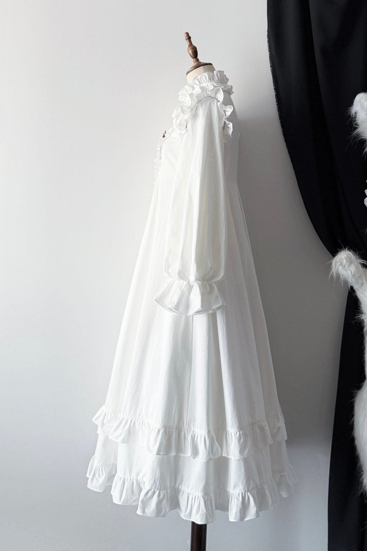 Pure Blood Lolita Dress + Headband + Brooch + Hat