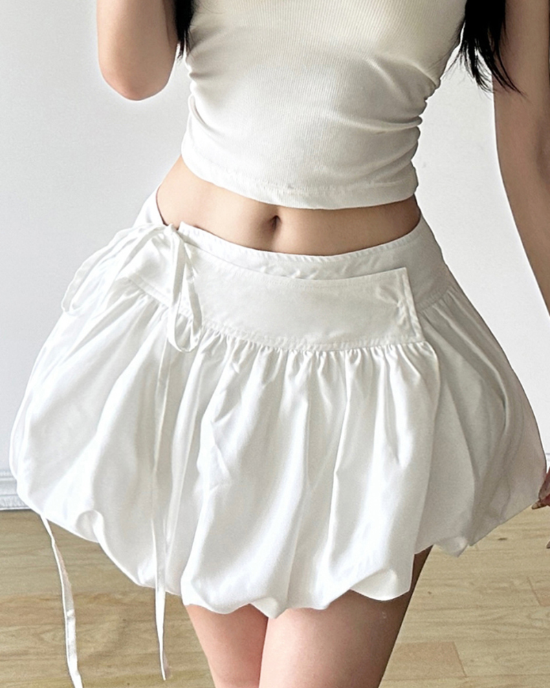 Asymmetrical V-waist Bud Skirt