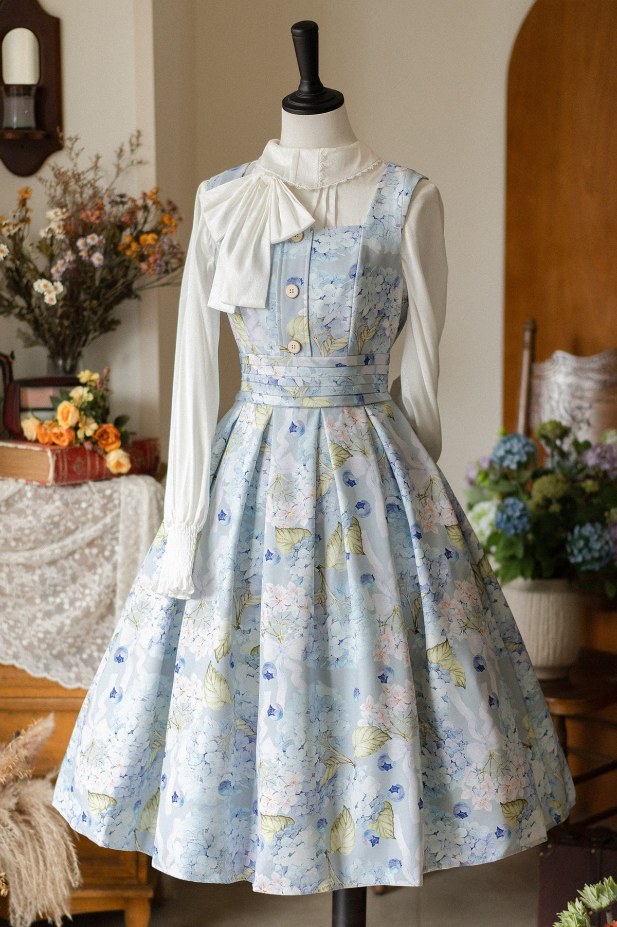 Floral Retro Sleeveless Dress + Shirt