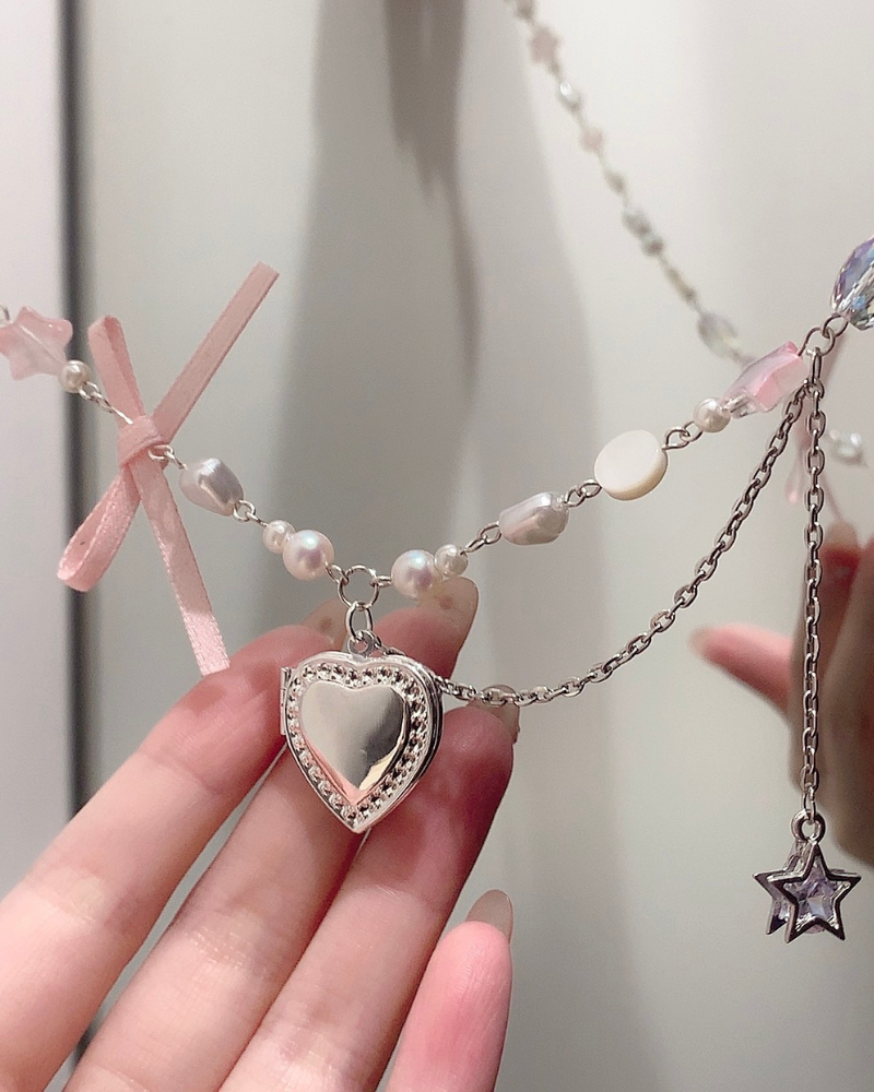 Bow Heart Necklace With Small Photo Album