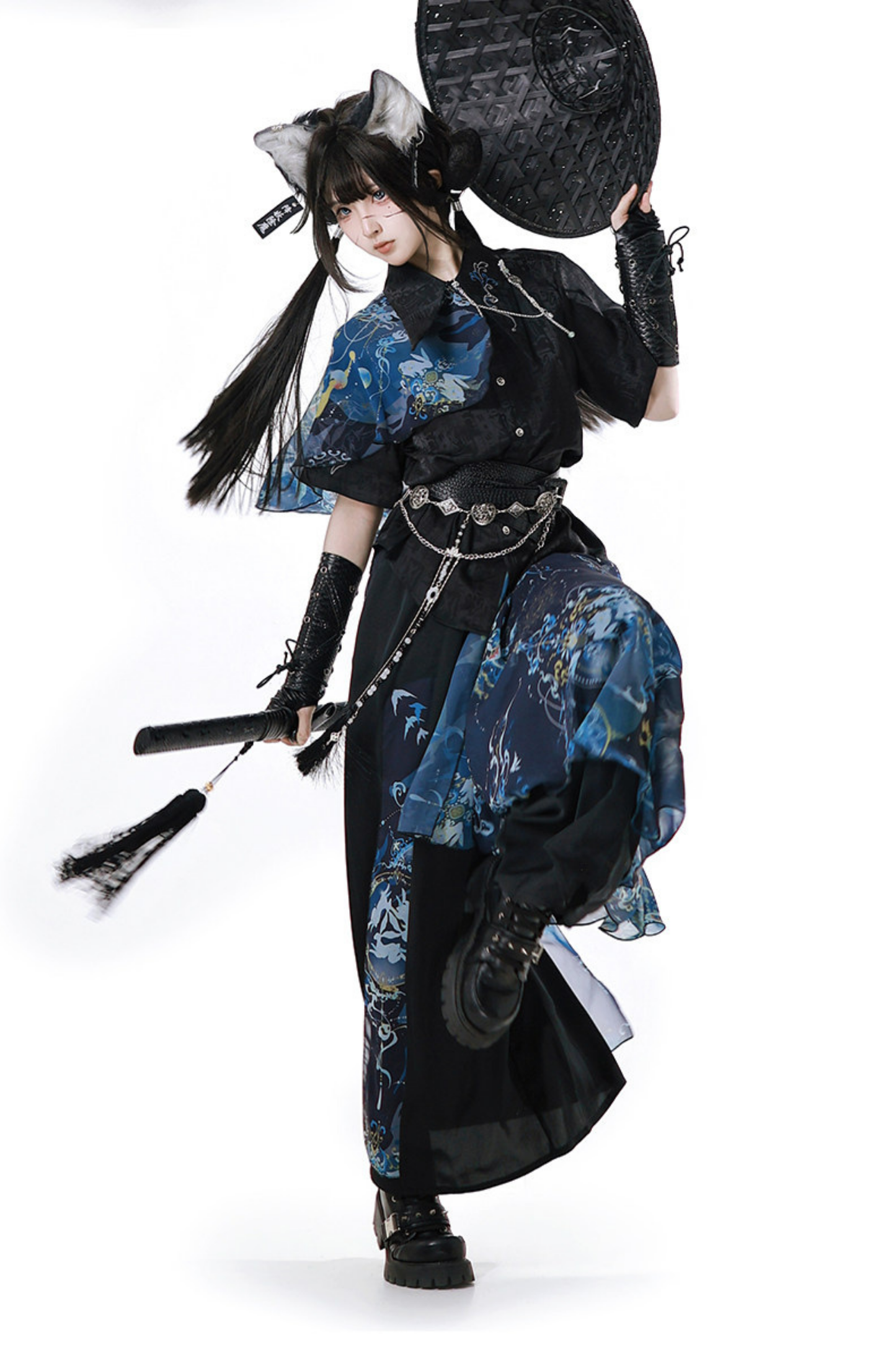 Dark China Shirt + Wide Leg Pants + Chain + Belt