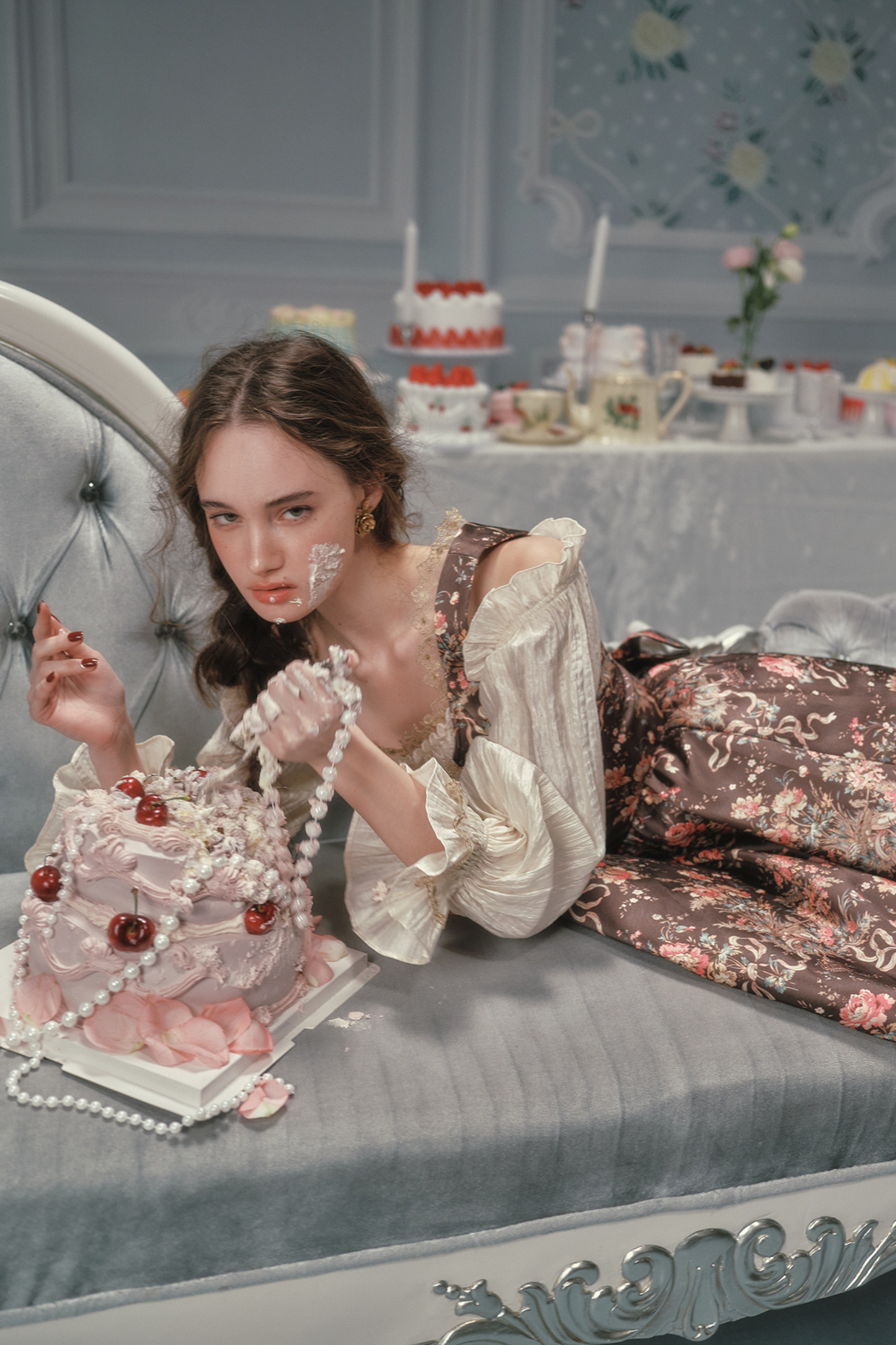 French Vintage Floral Art Dress