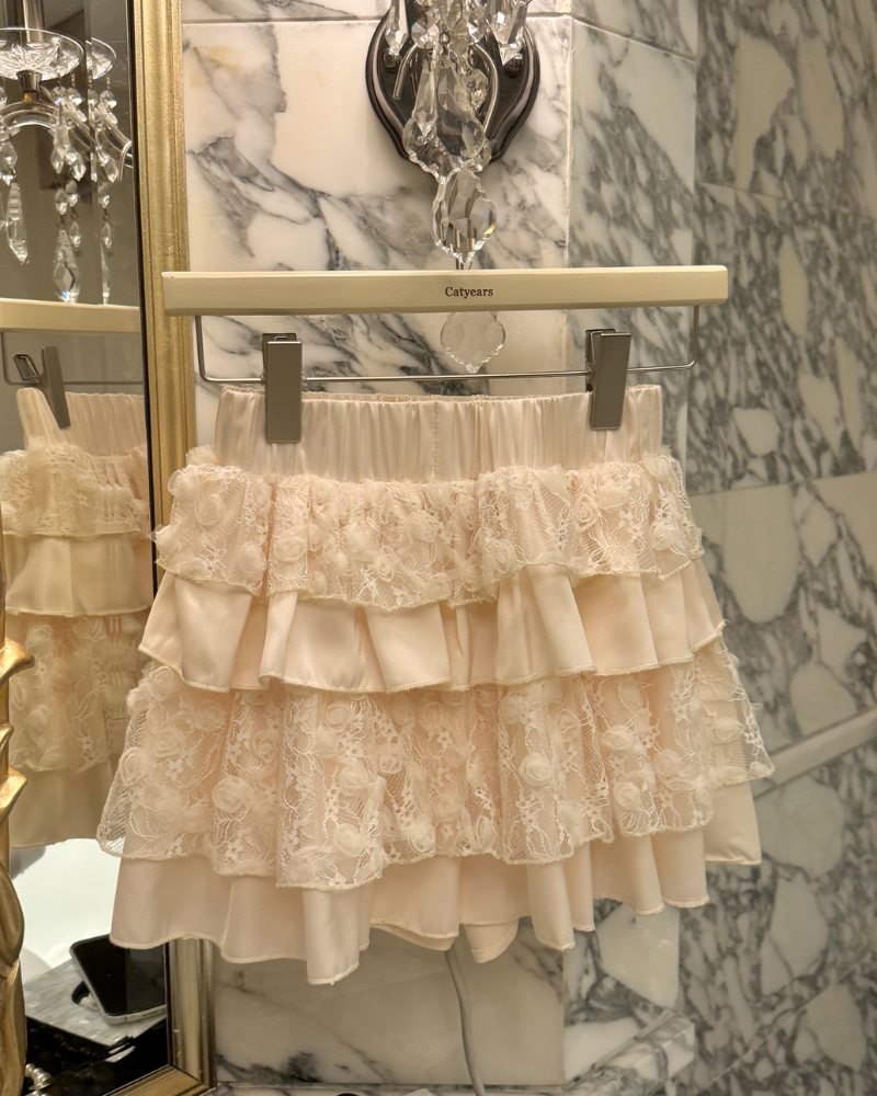 Rose Multi-Layer Cake Lace Coord