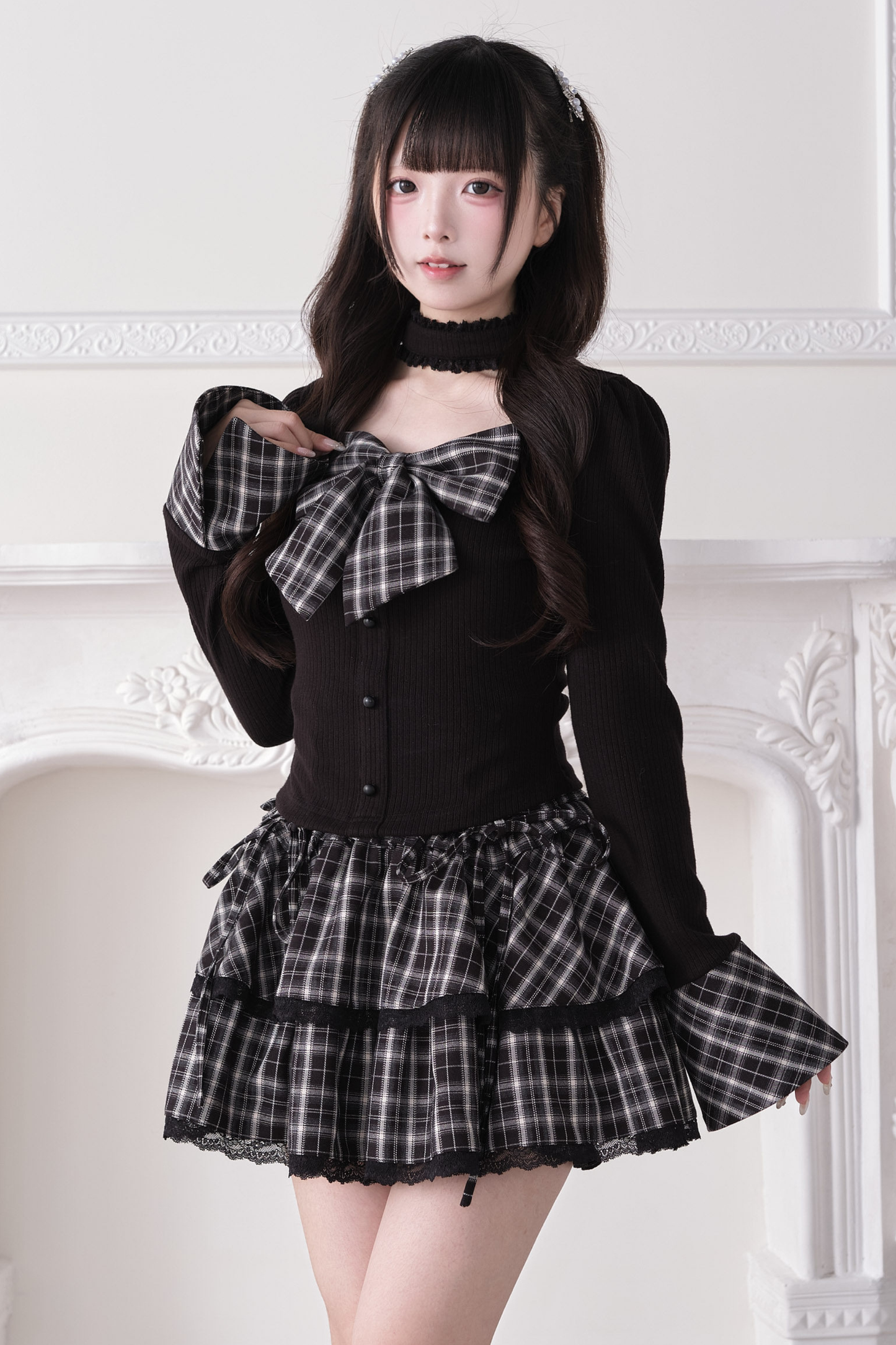 Large Bow Choker Knit Top