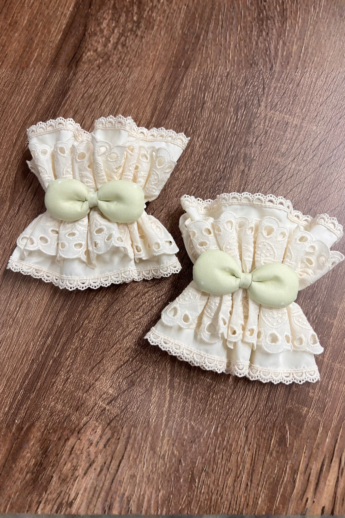 Four-Leaf Clover Lolita Dress + Sleeves + Bonnet