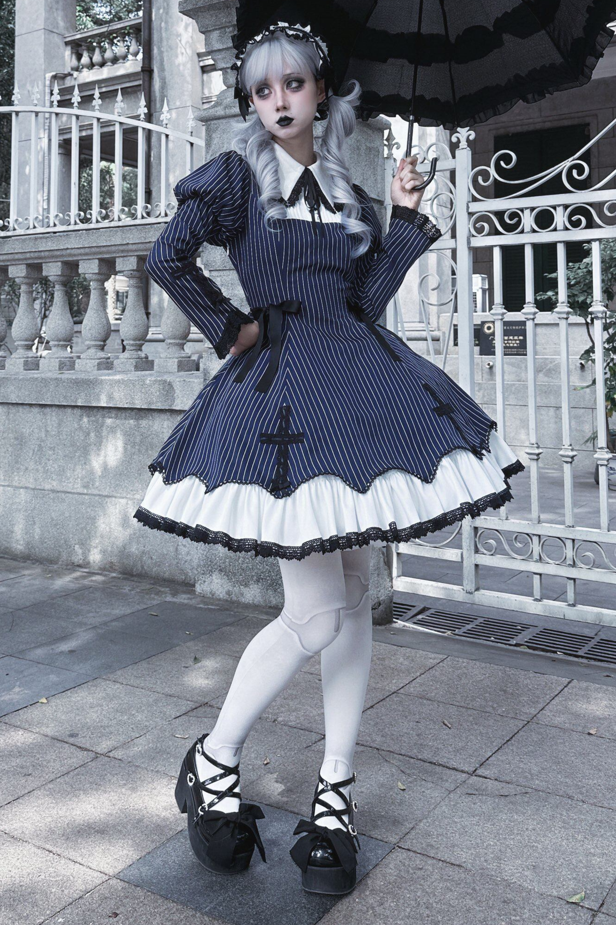 [Reservation deadline February 26th] Retro Gothic Lolita Dress + Hairband