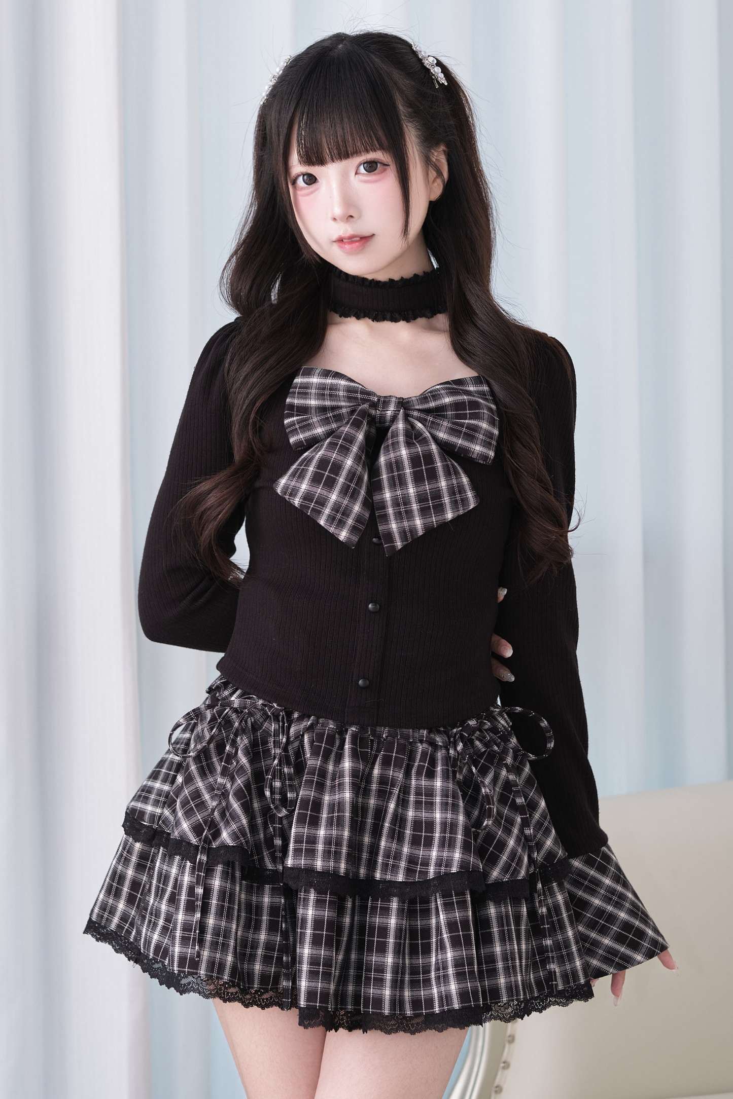Large Bow Choker Knit Top