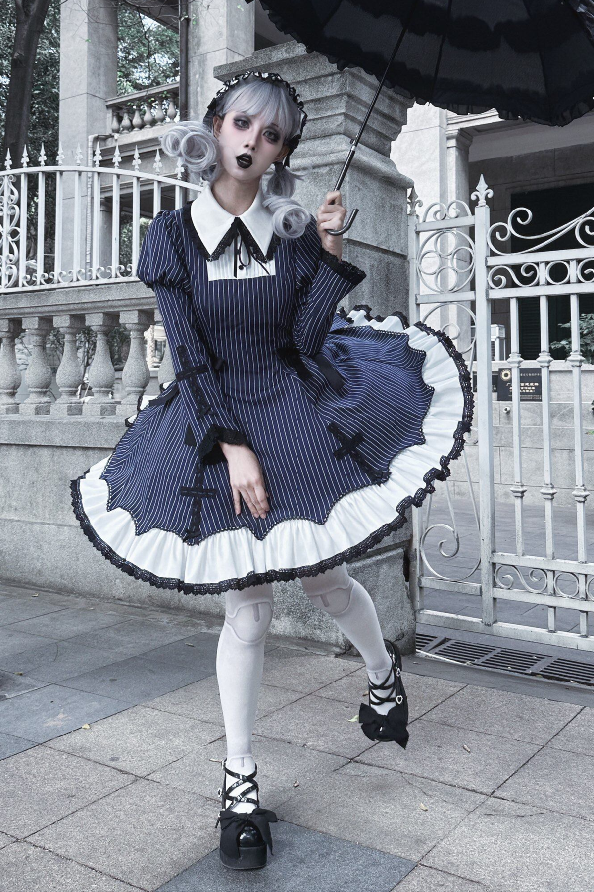 [Reservation deadline February 26th] Retro Gothic Lolita Dress + Hairband