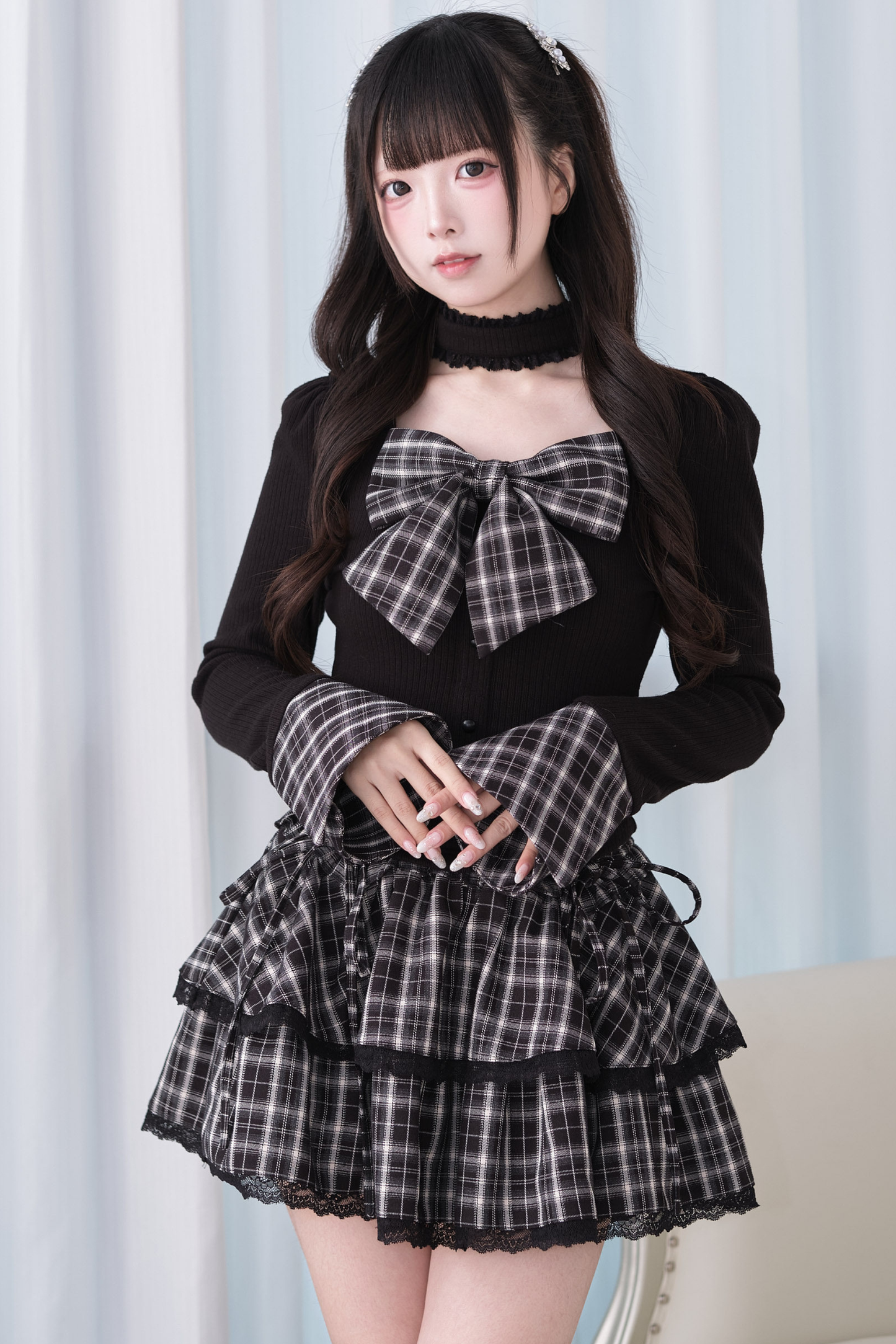 Large Bow Choker Knit Top