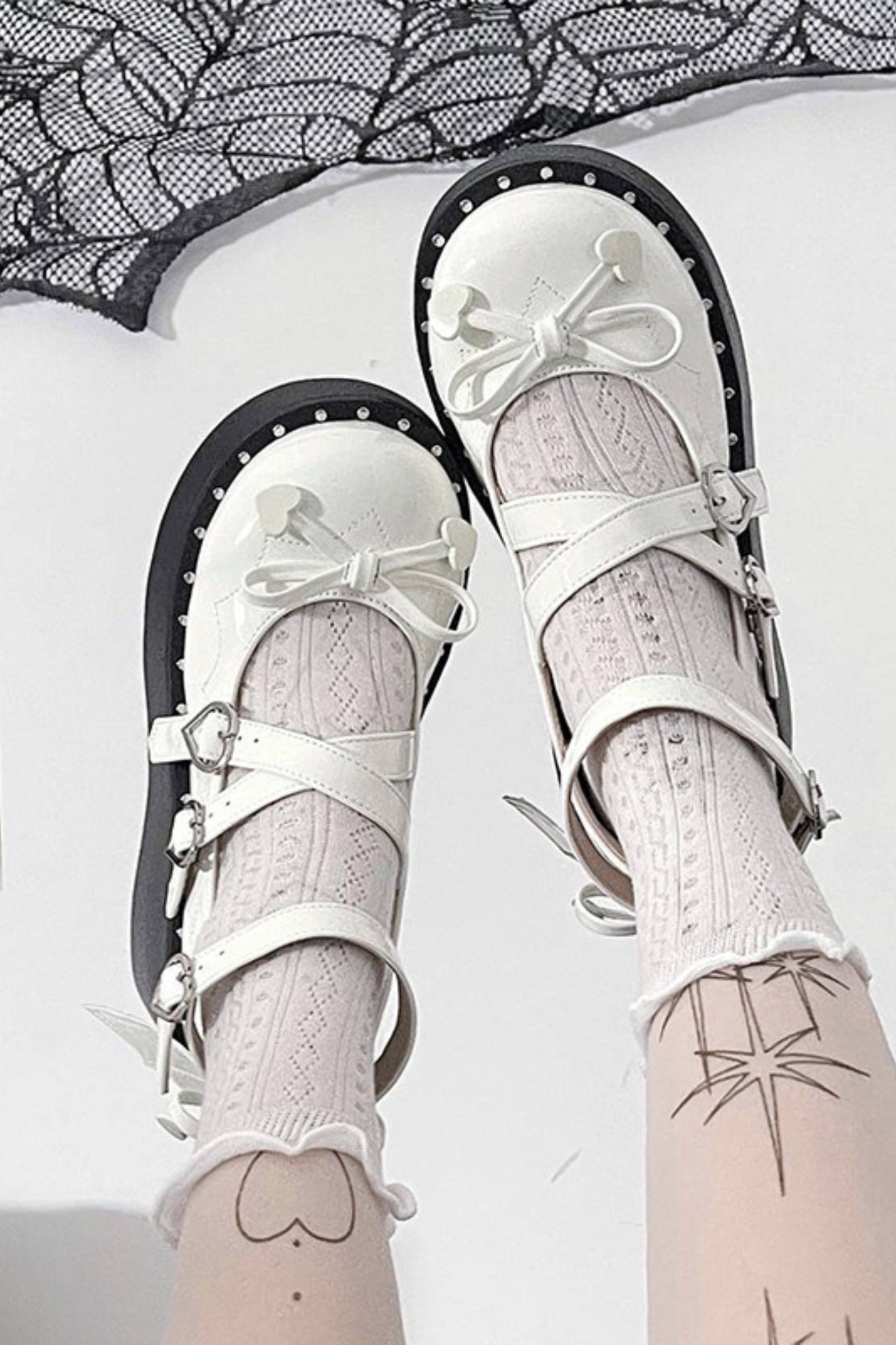 Super Ribbon Cross Shoes