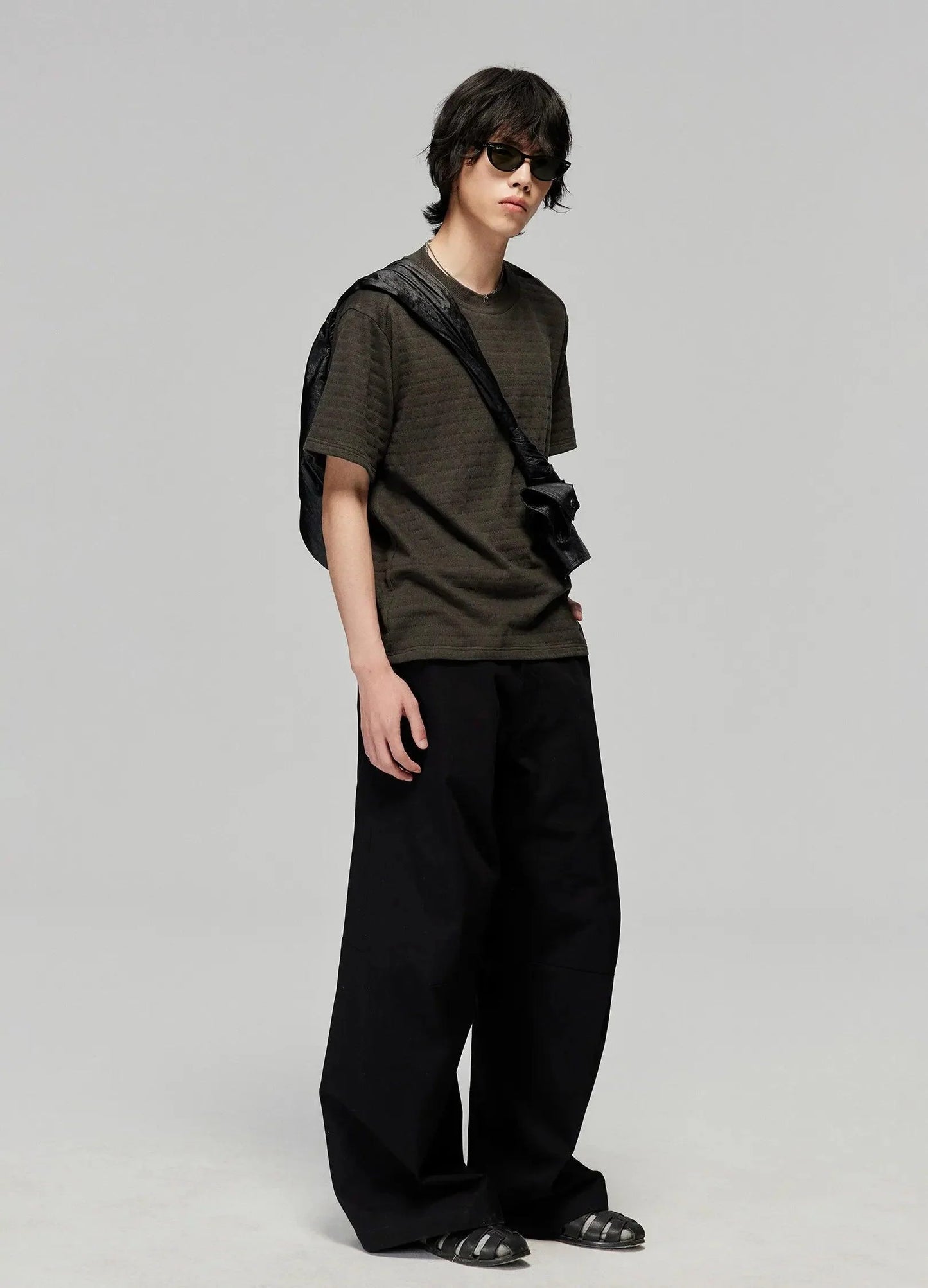 Wide-Leg Cotton Trousers With Darted Knees