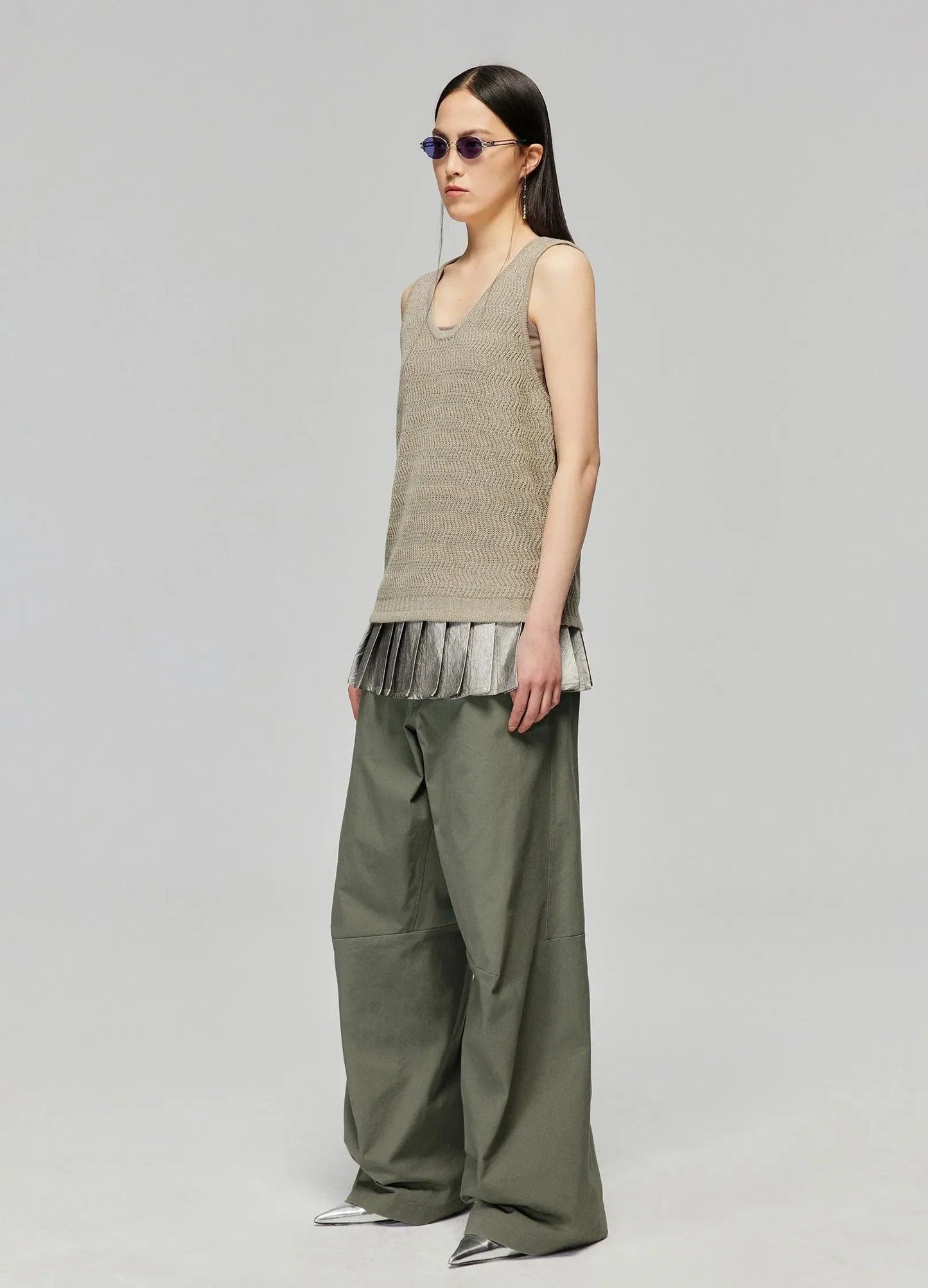 Wide-Leg Cotton Trousers With Darted Knees