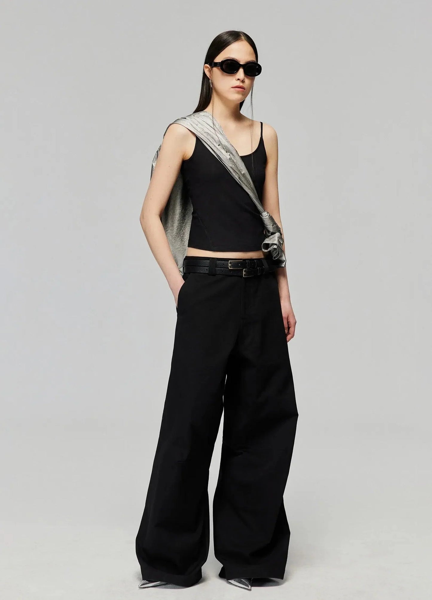 Wide-Leg Cotton Trousers With Darted Knees