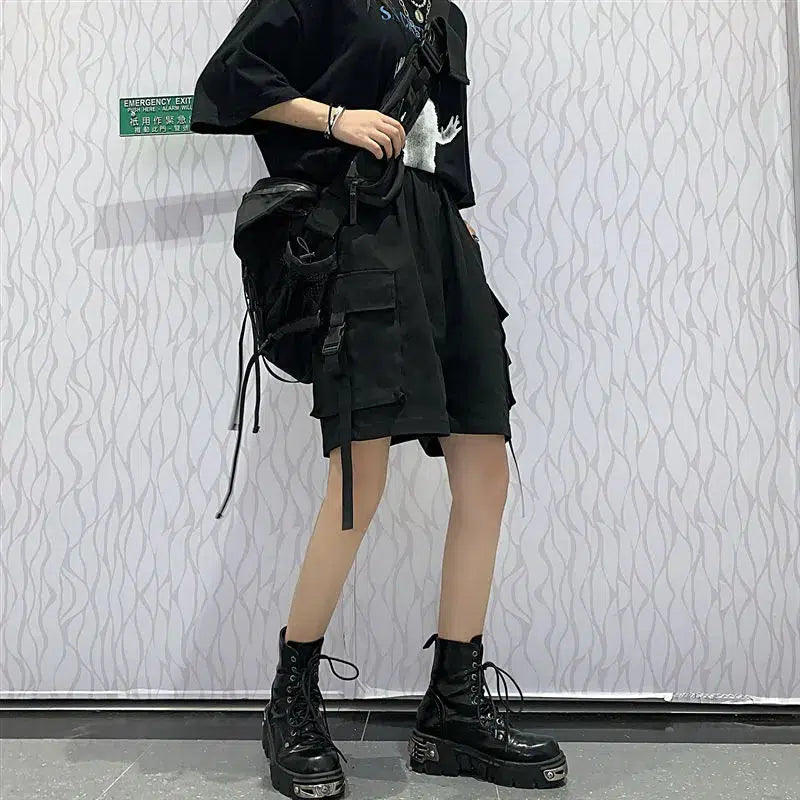 Grunge Wide Leg Cargo Shorts Black