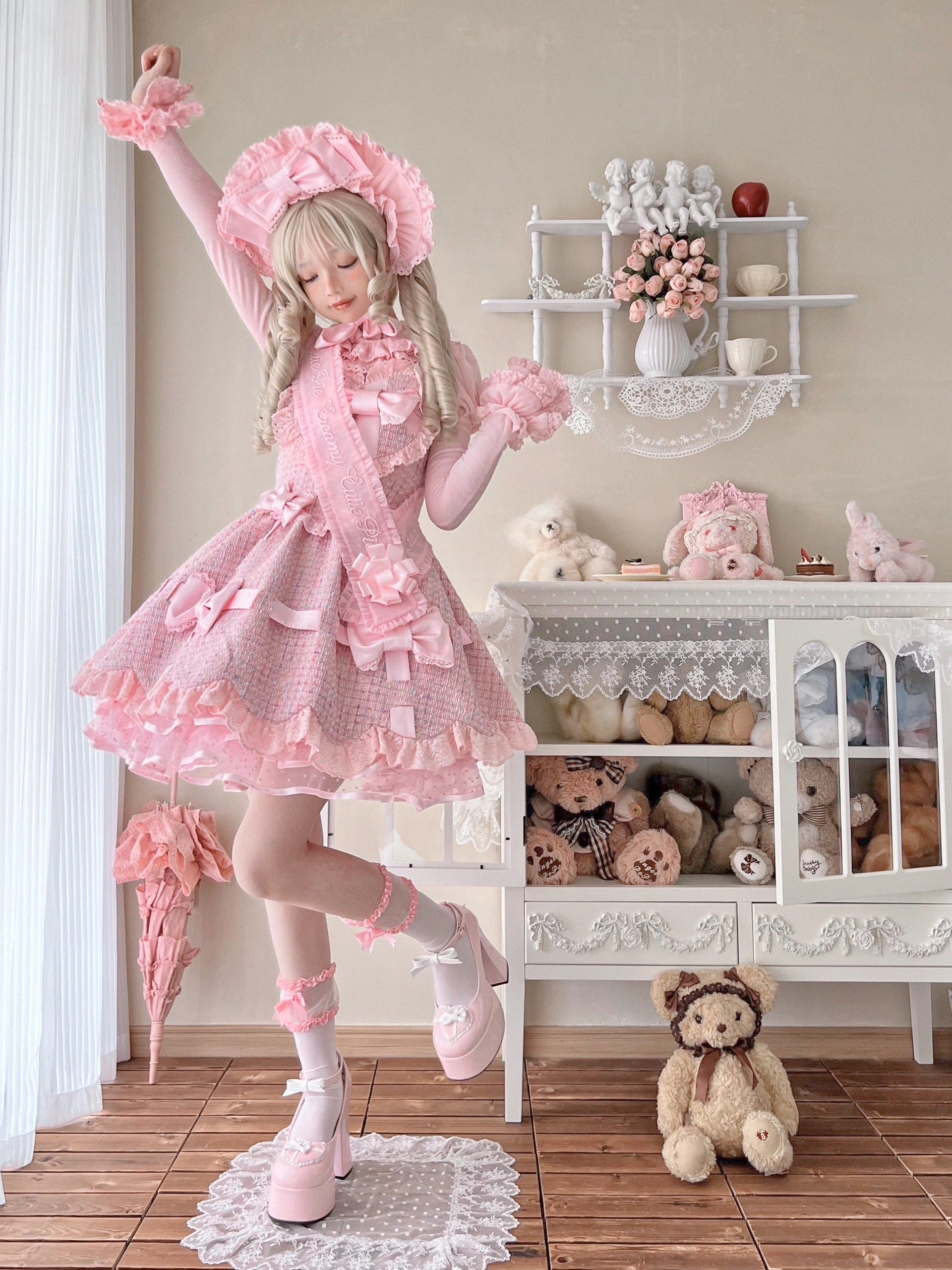 Creamy Cutie Pie High Heels