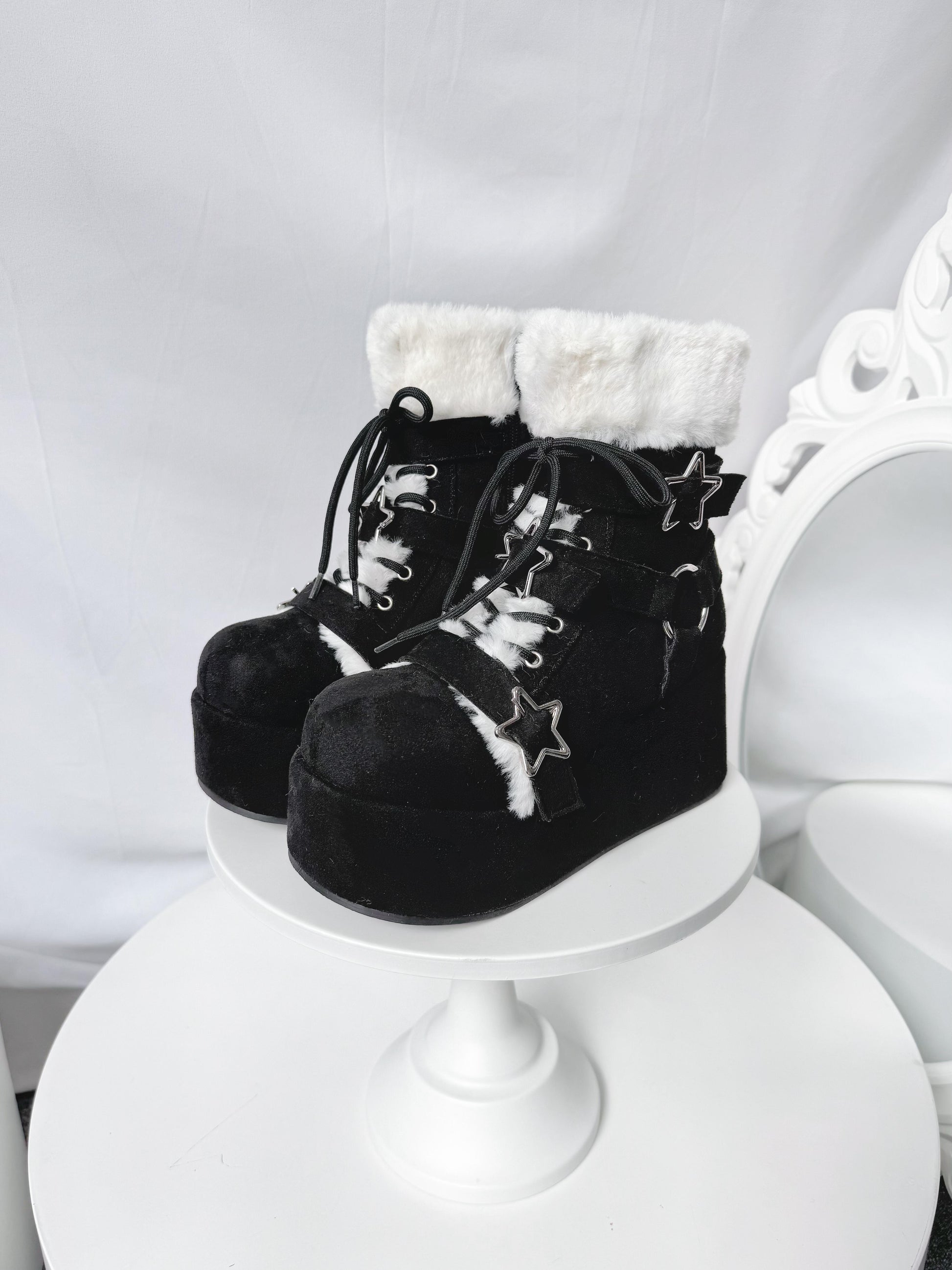 Star Whisper Fleece Boots