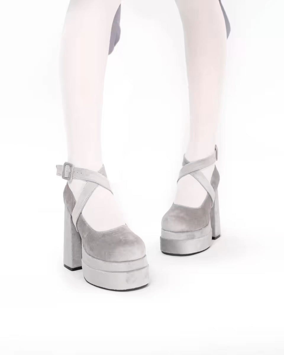 Liliane High Heels