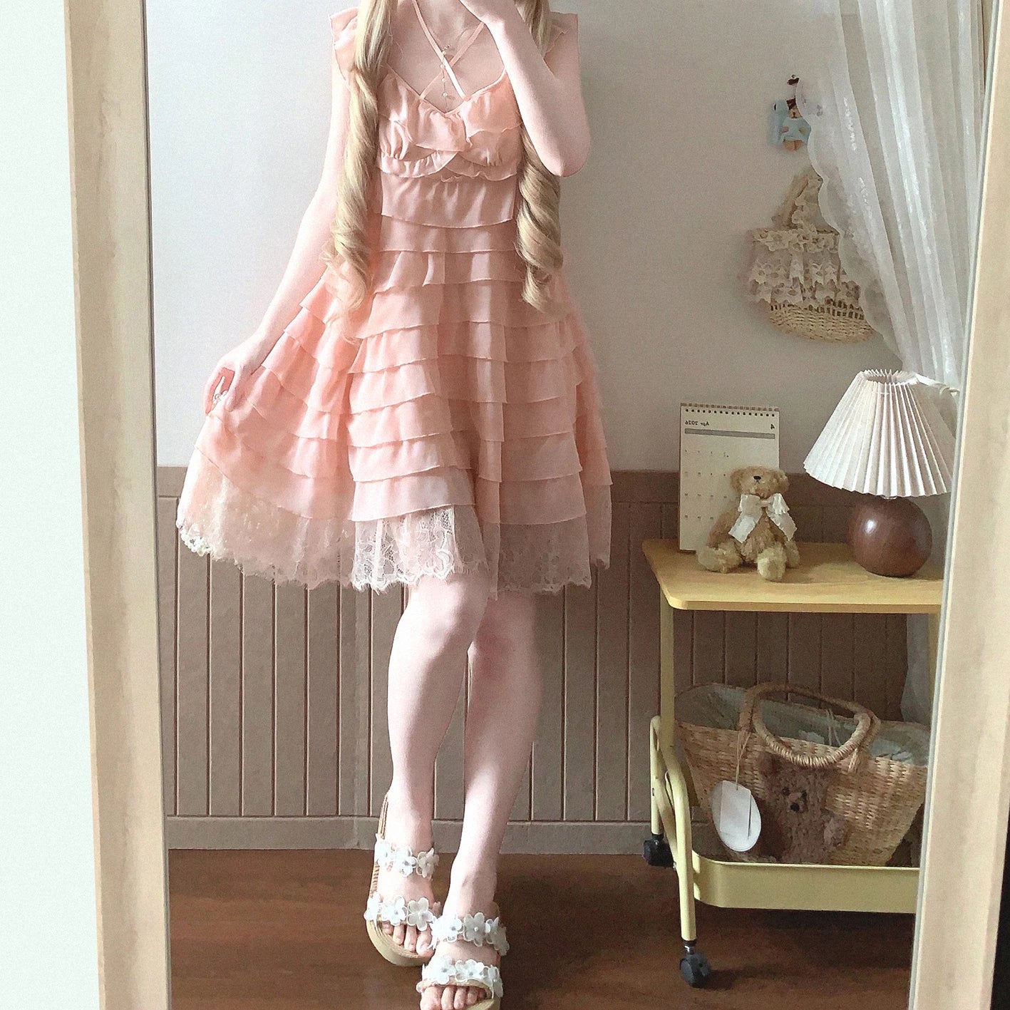 Final-stock Tiered Cake Lace Sweetheart Flounce Layered Sleeved Dress