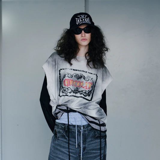 retro distressed spray silhouette sleeveless T-shirt