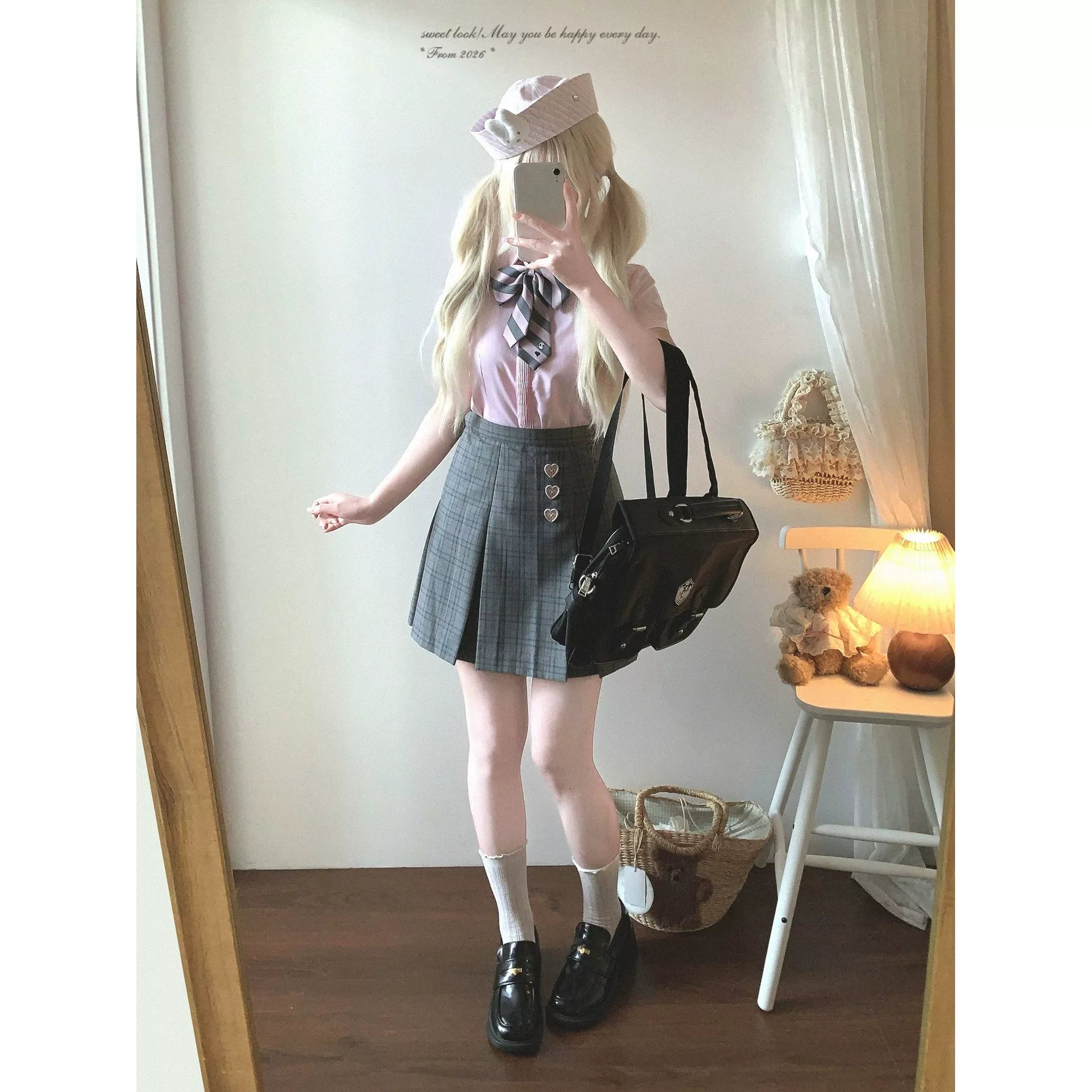 Last-Call Stock XY School Supply Loose-Fit Academy-Style Embroidered Wide-Pleat Skirt in Light Gray Tartan
