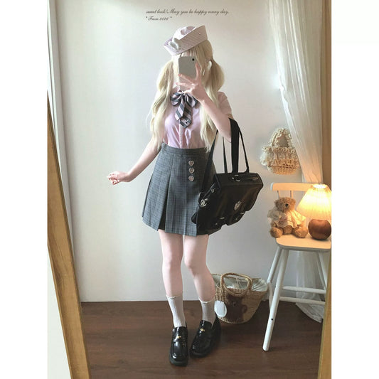 Last-Call Stock XY School Supply Loose-Fit Academy-Style Embroidered Wide-Pleat Skirt in Light Gray Tartan