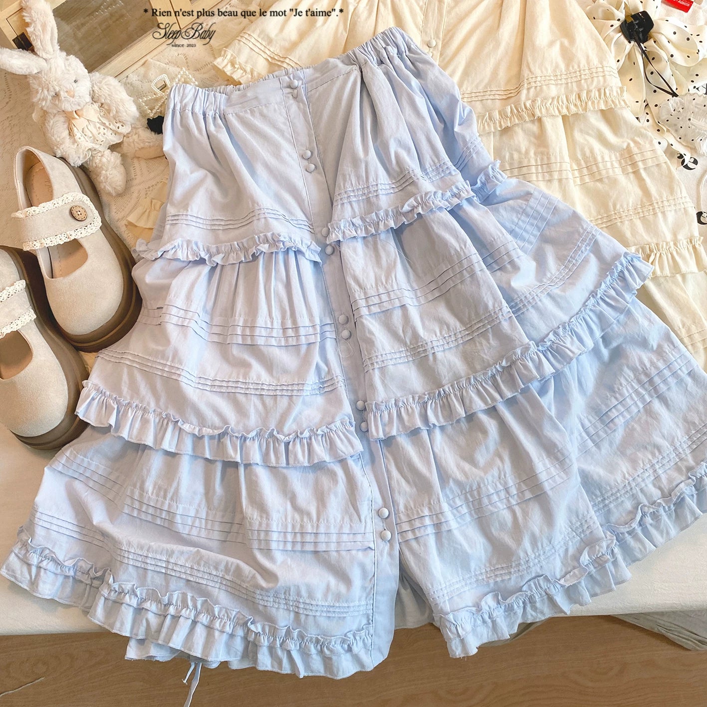 sleepdoll Handmade “Miao Hua Zhi Yuan” Woodland-Inspired Single-Button Sweet Solid Color Pleated Tiered Ruffle Skirt