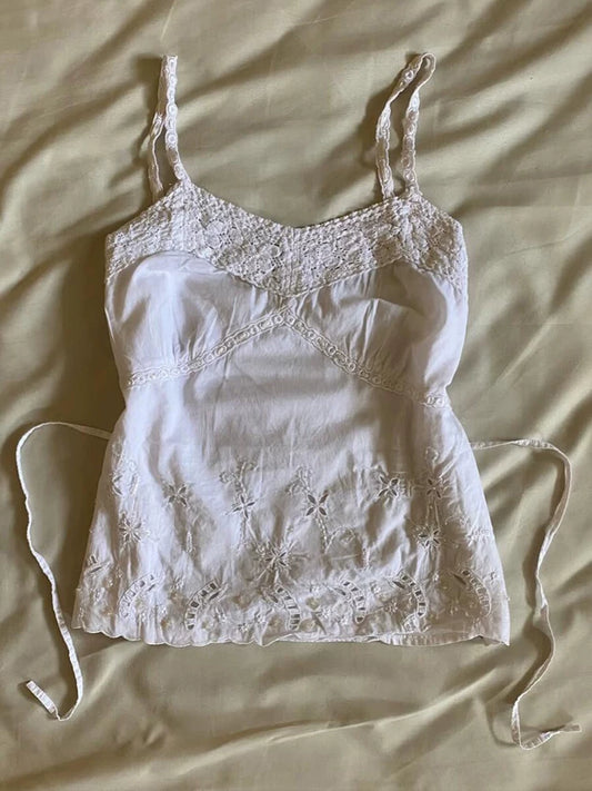 Vintage White Sweet Lace Crochet Camisole Top for Summer – Cinched Waist Flattering Blouse