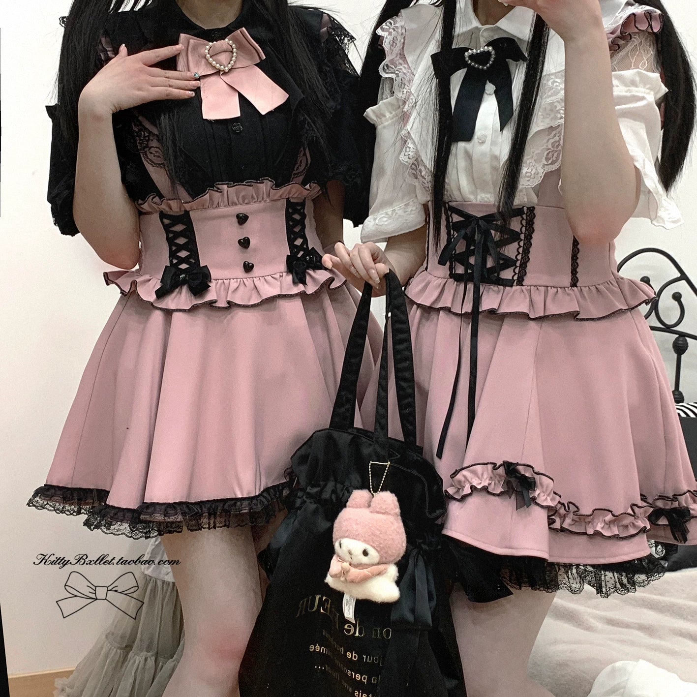 KittyBxllet Original [“Eat Love / Short Sleeve”] Lace Hollow Cape-Style Short Sleeve Shirt