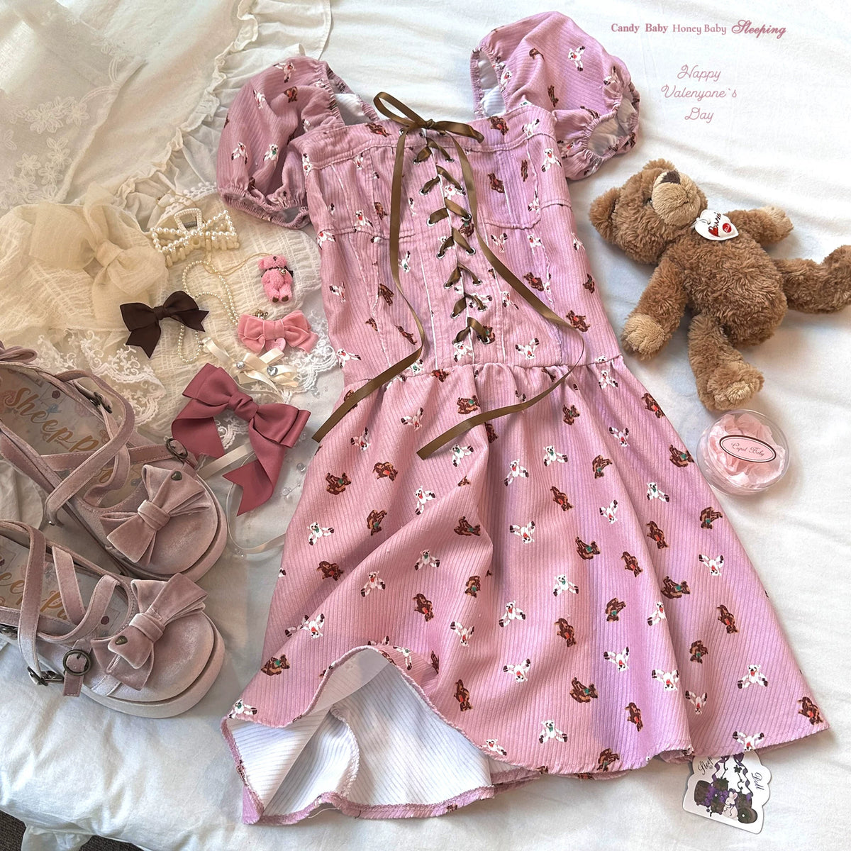 Color-Loss Clearance Sale—Strawberry Bear—Corduroy Little Bear Pattern Cute Dress