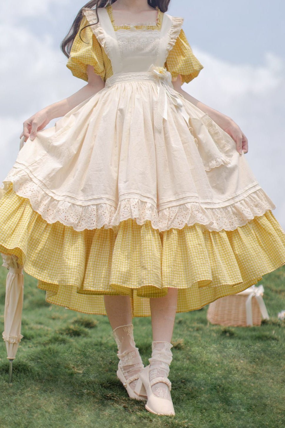 【Pre-order item】Retro Girly Yellow Dress + Apron + Ribbon