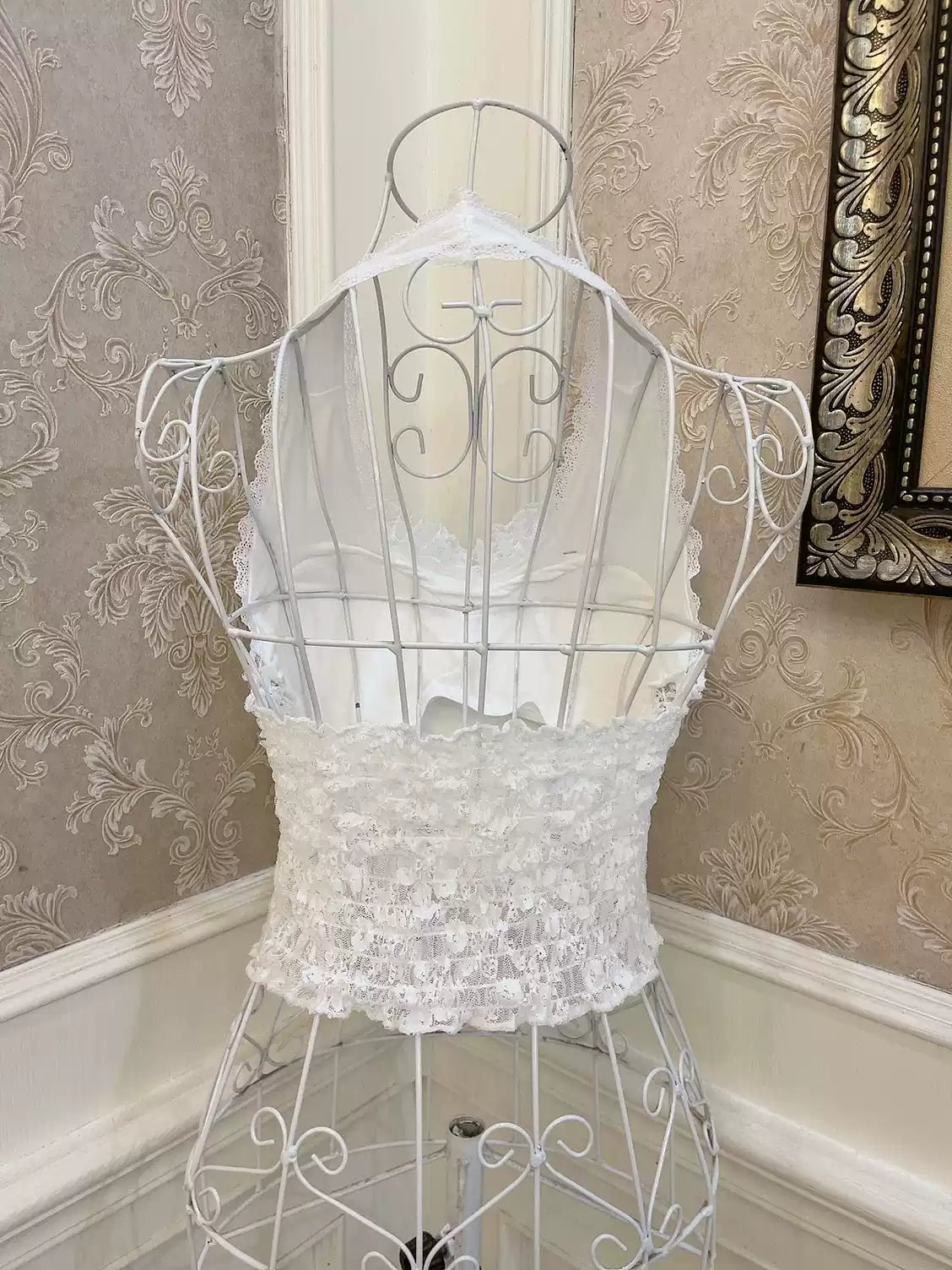 Bow Love Diamond Lace Tank Top